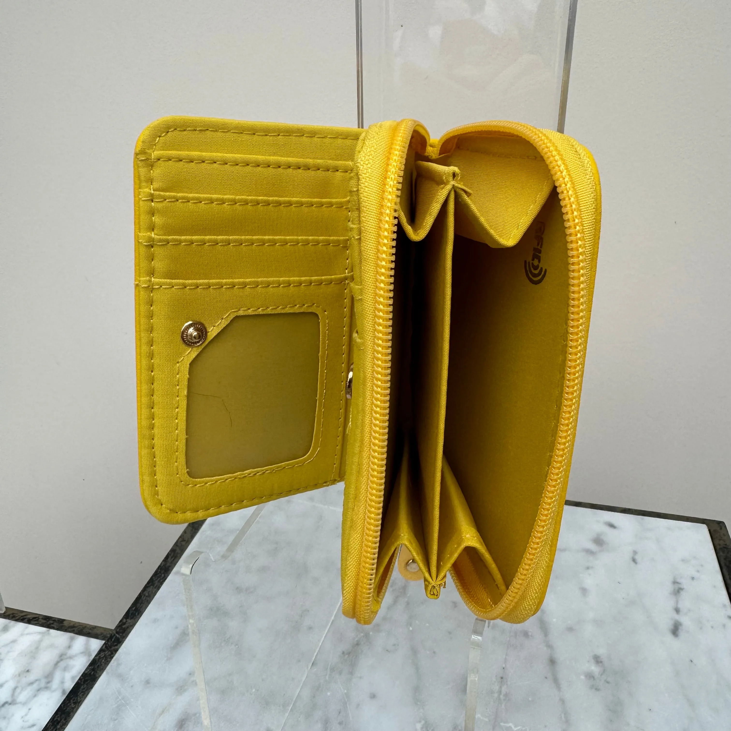 Bumble Bee Compact Purse