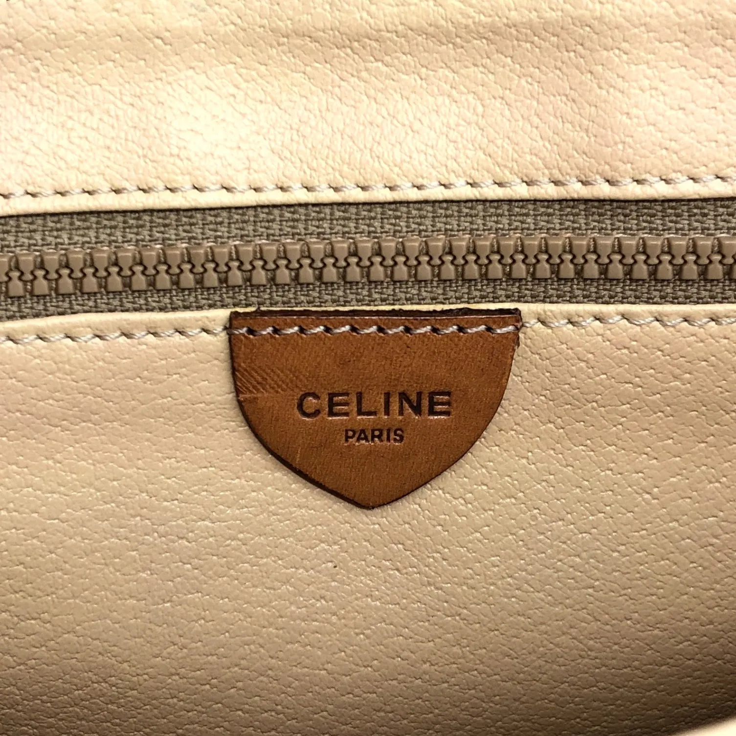 CELINE Macadam Blason Shoulder bag Brown Vintage 2c4duy