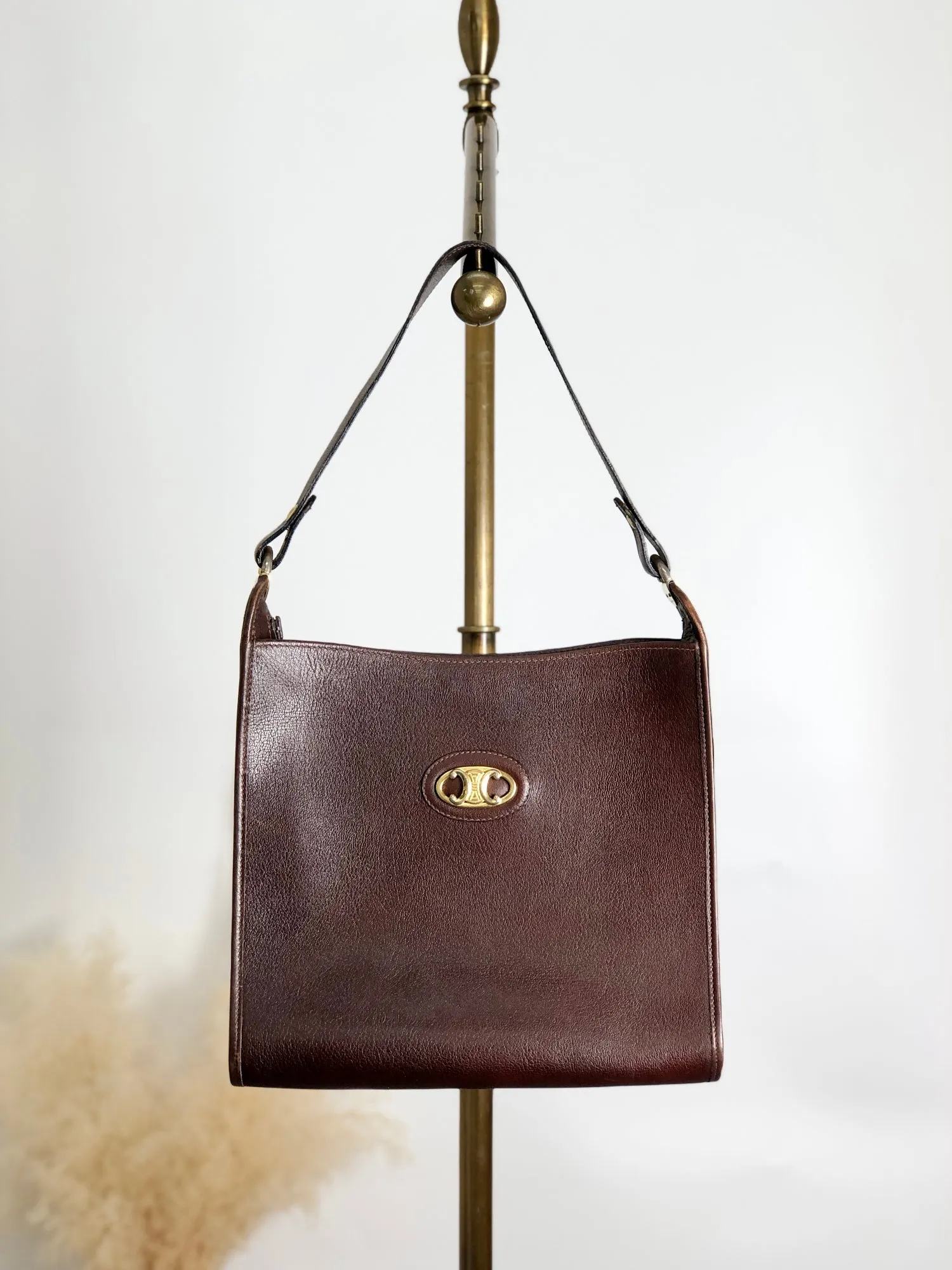 CELINE Triomphe Shoulder bag Brown Vintage n5nm5m