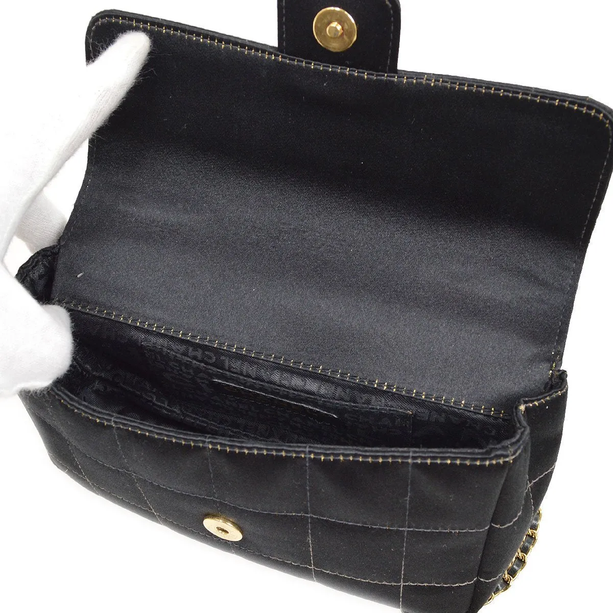 CHANEL 2003-2004 Camellia Choco Bar Chain Shoulder Bag Black Satin 00704