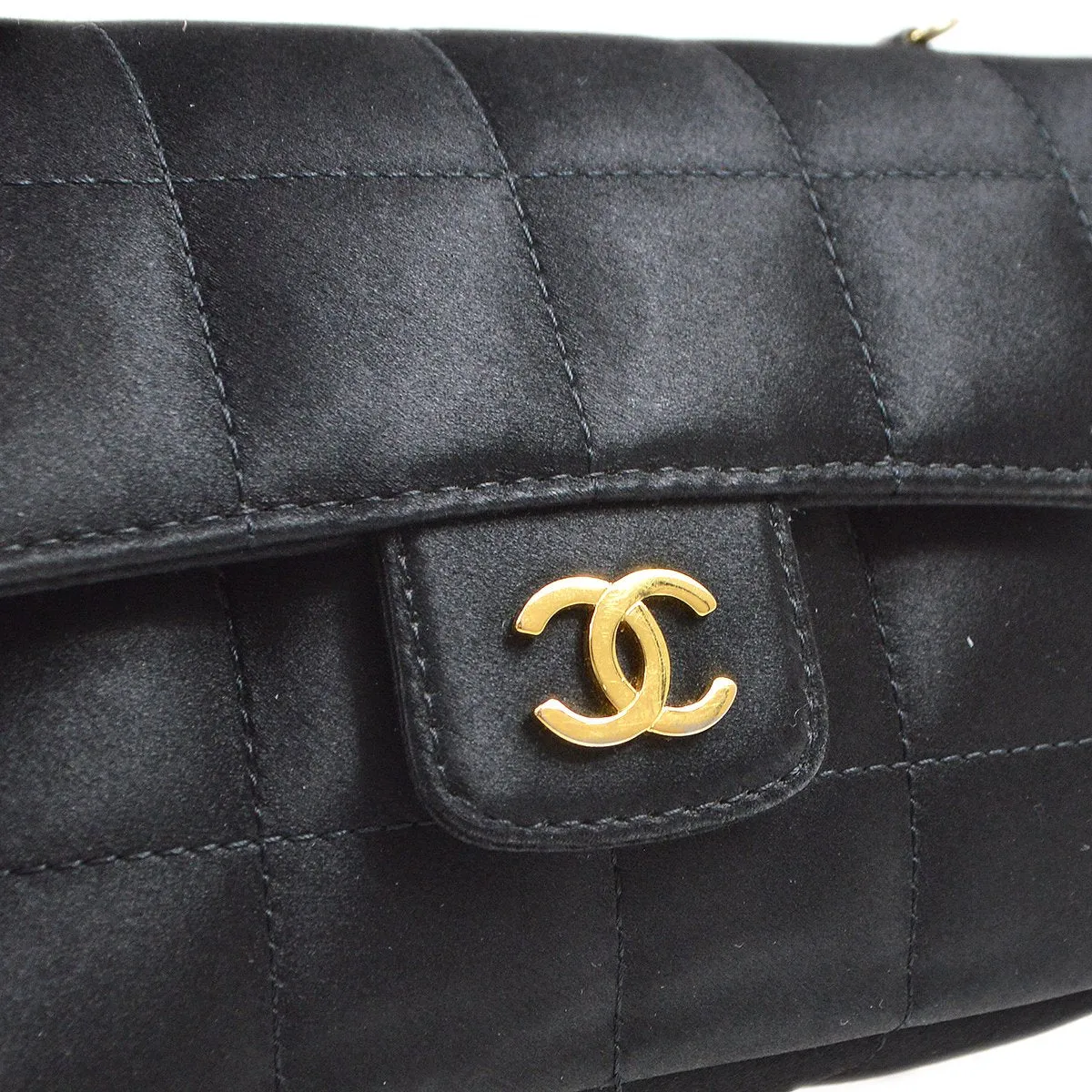 CHANEL 2009-2010 Camellia Choco Bar Single Chain Shoulder Bag Black Satin 51050