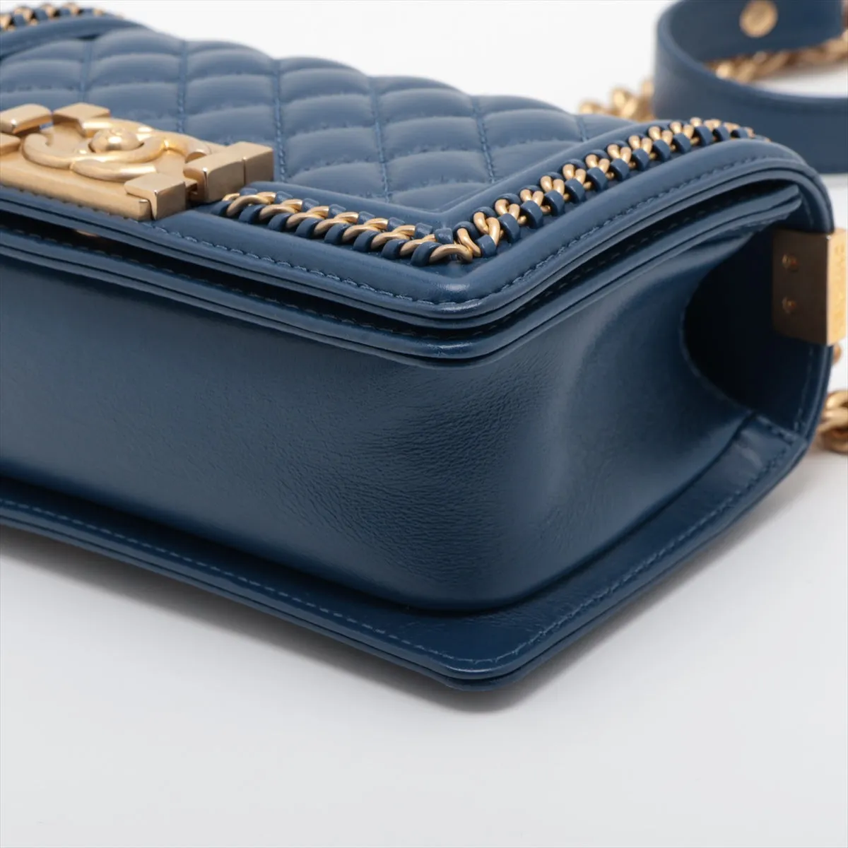Chanel Boy Chanel 20 Small Chain Leather Shoulder Bag Blue G  A67085