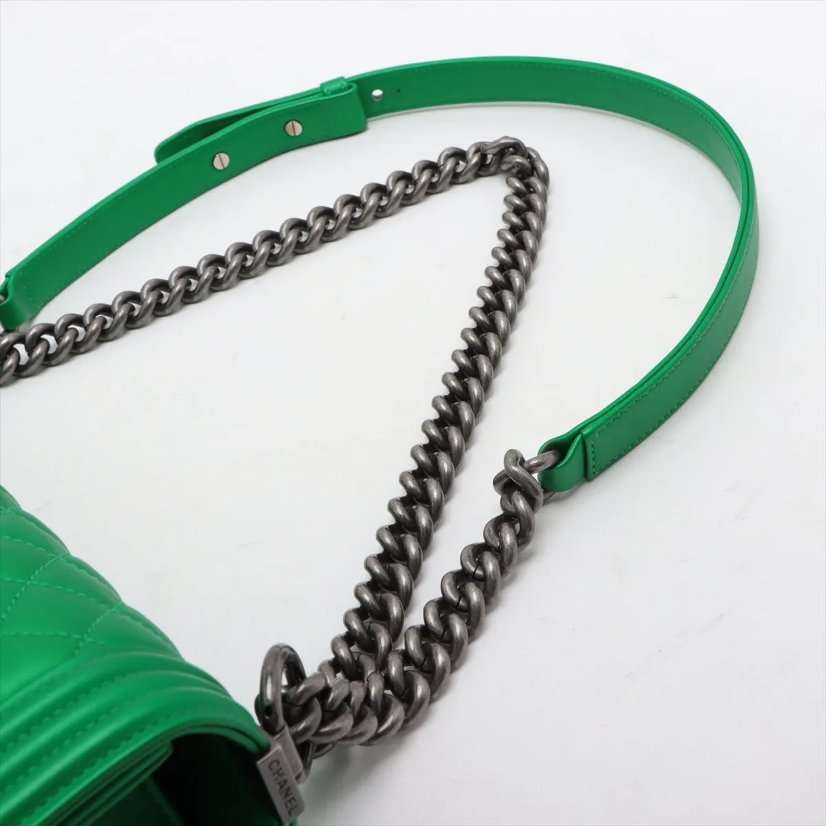 Chanel Boy Chanel 28   Chain Shoulder Bag Green Gummetal Gold  20th A92193