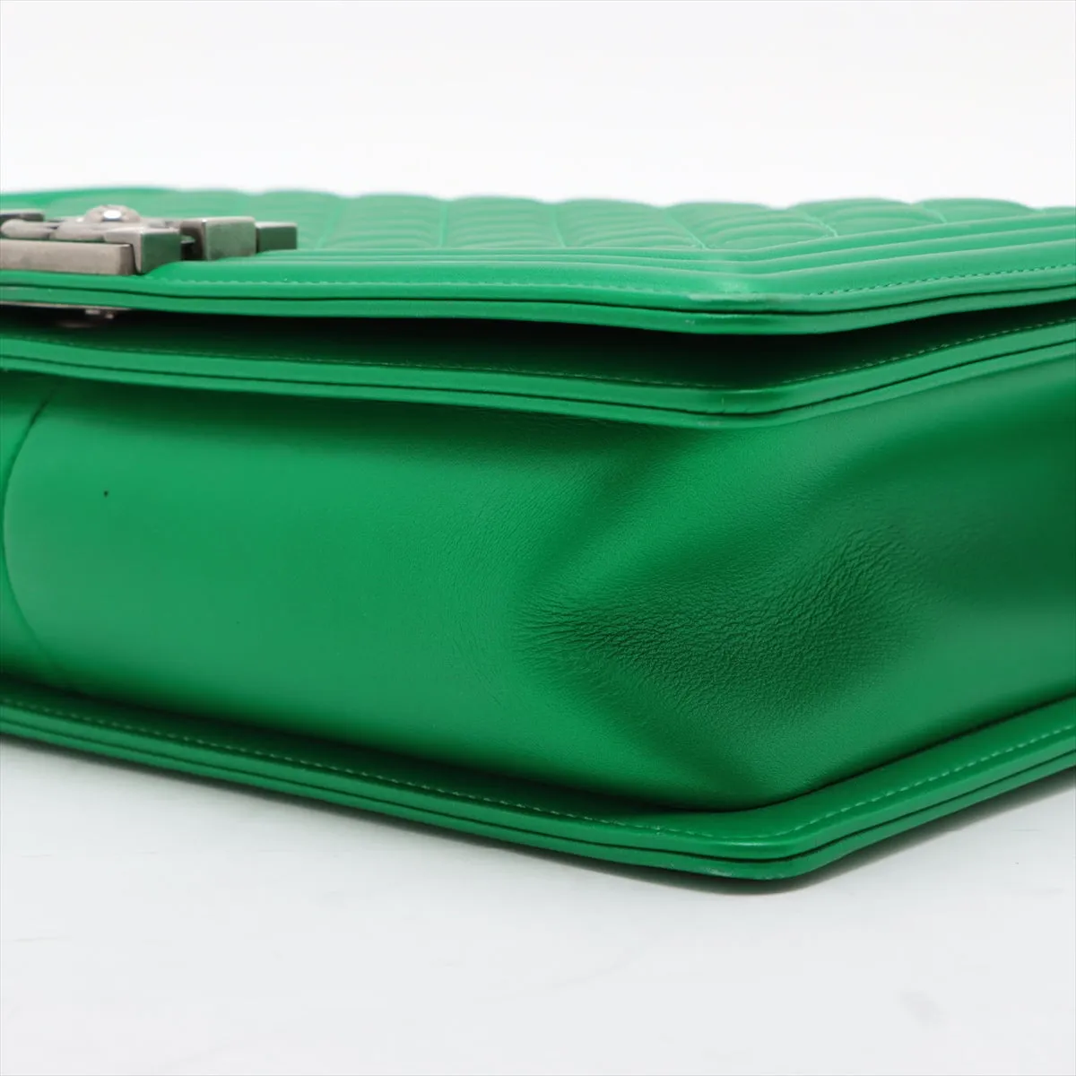 Chanel Boy Chanel 28   Chain Shoulder Bag Green Gummetal Gold  20th A92193