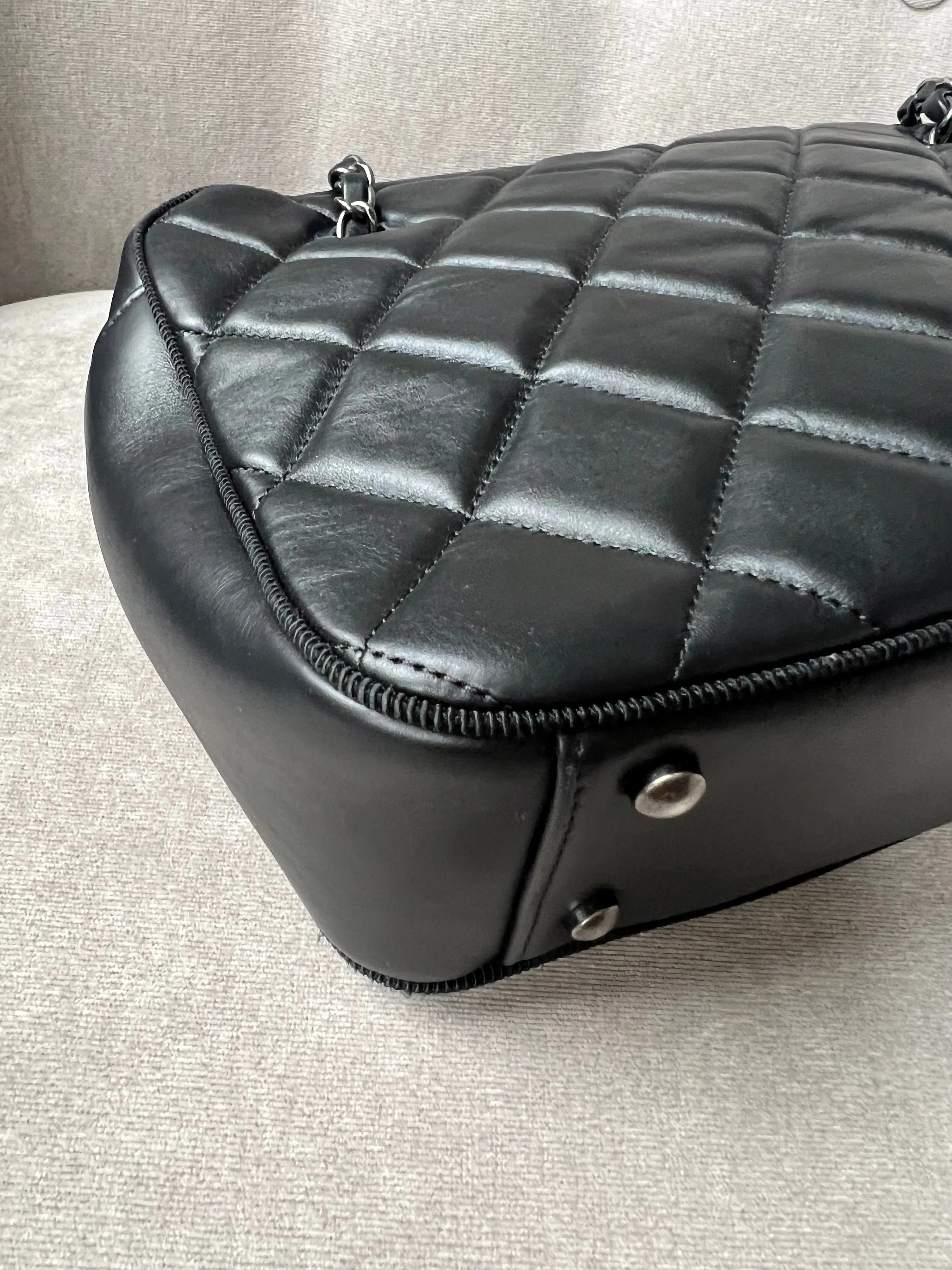 Chanel Diamond CC Ballerine Shoulder Bag in Black Calfskin with Ruthenium Hardware