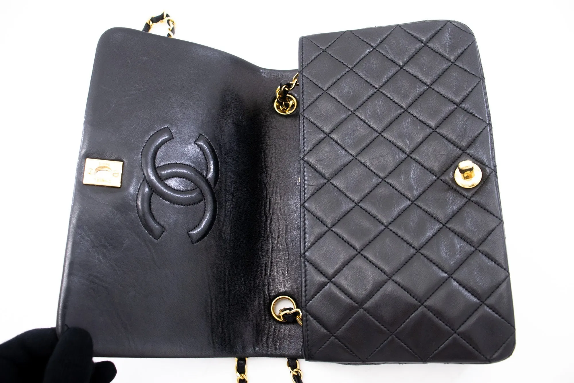CHANEL Full Flap Chain Shoulder Bag Clutch Black Quilted Lambskin k84