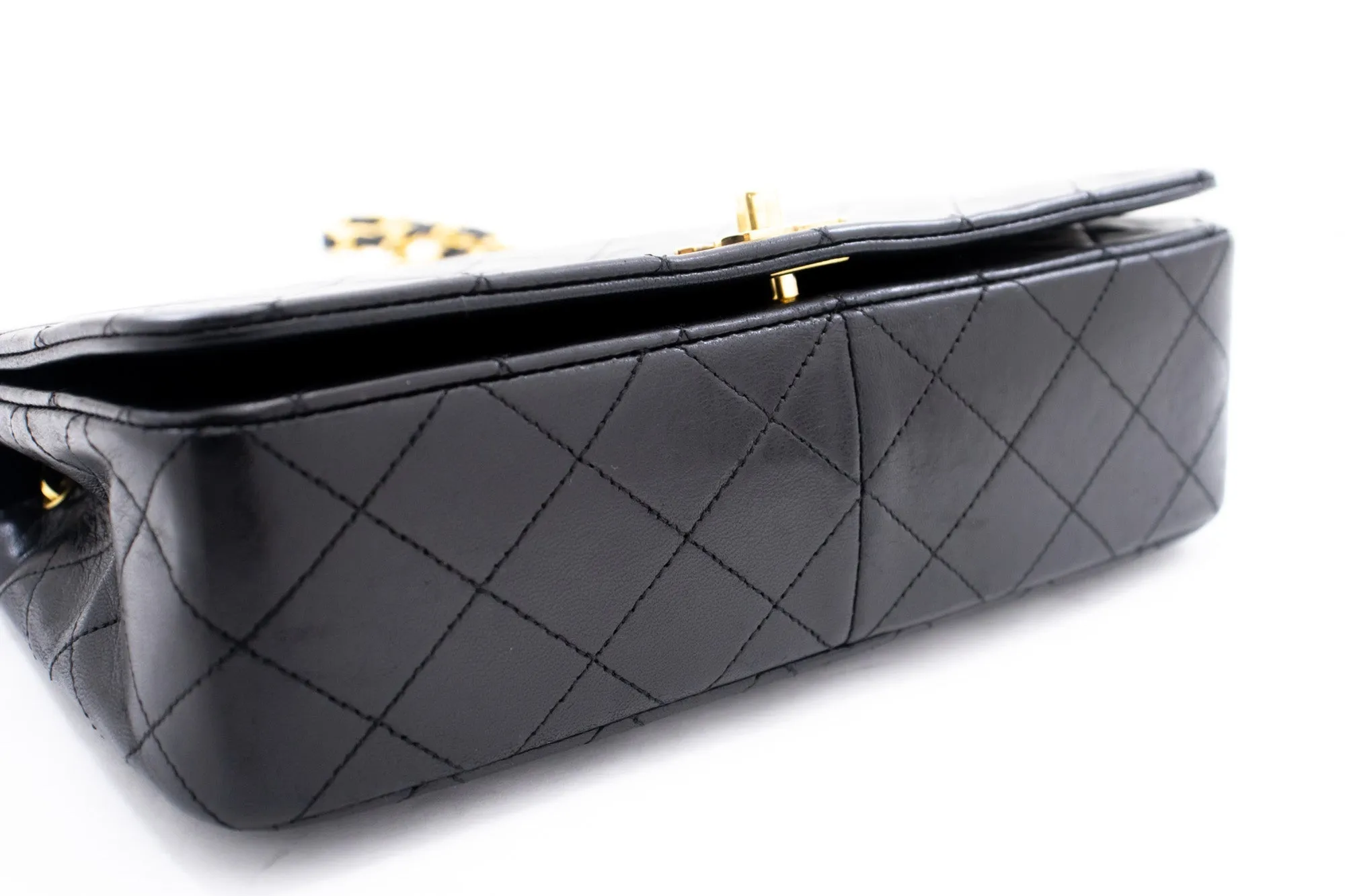 CHANEL Full Flap Chain Shoulder Bag Clutch Black Quilted Lambskin k84