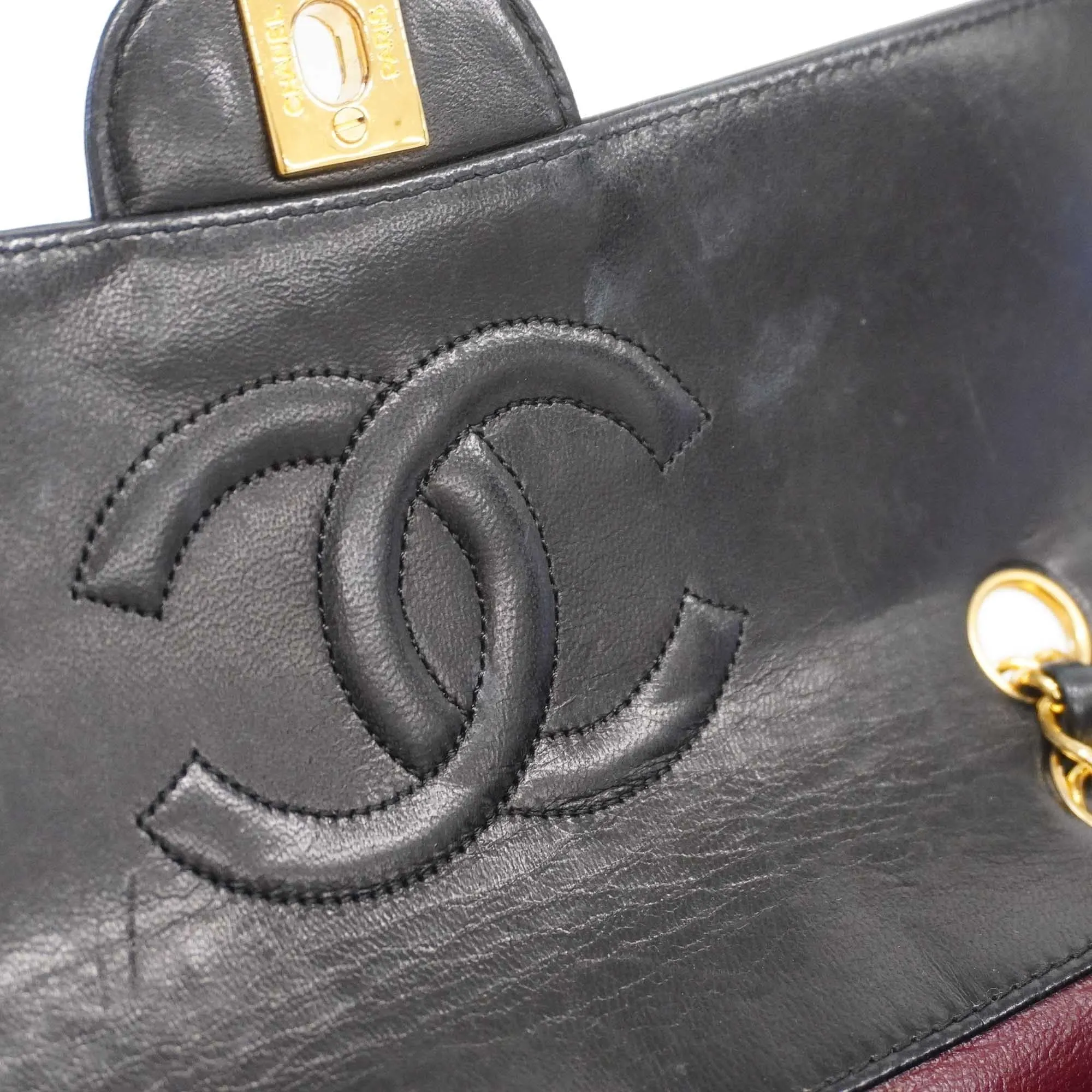CHANEL   Matelasse Shoulder Bag W Chain Women's Leather Shoulder Bag Black