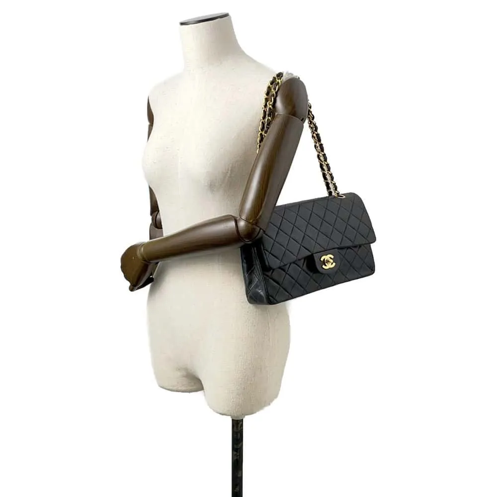 CHANEL Matelasse W Flap W Chain Shoulder Black A01112 Lambskin Size 25
