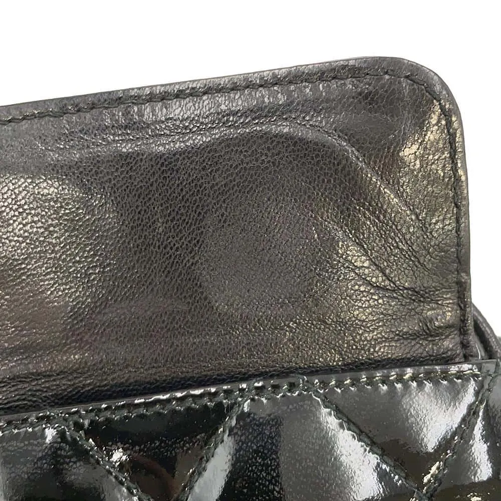 CHANEL Tassel ChainShoulder Bag Black Patent Leather Leather Size Mini
