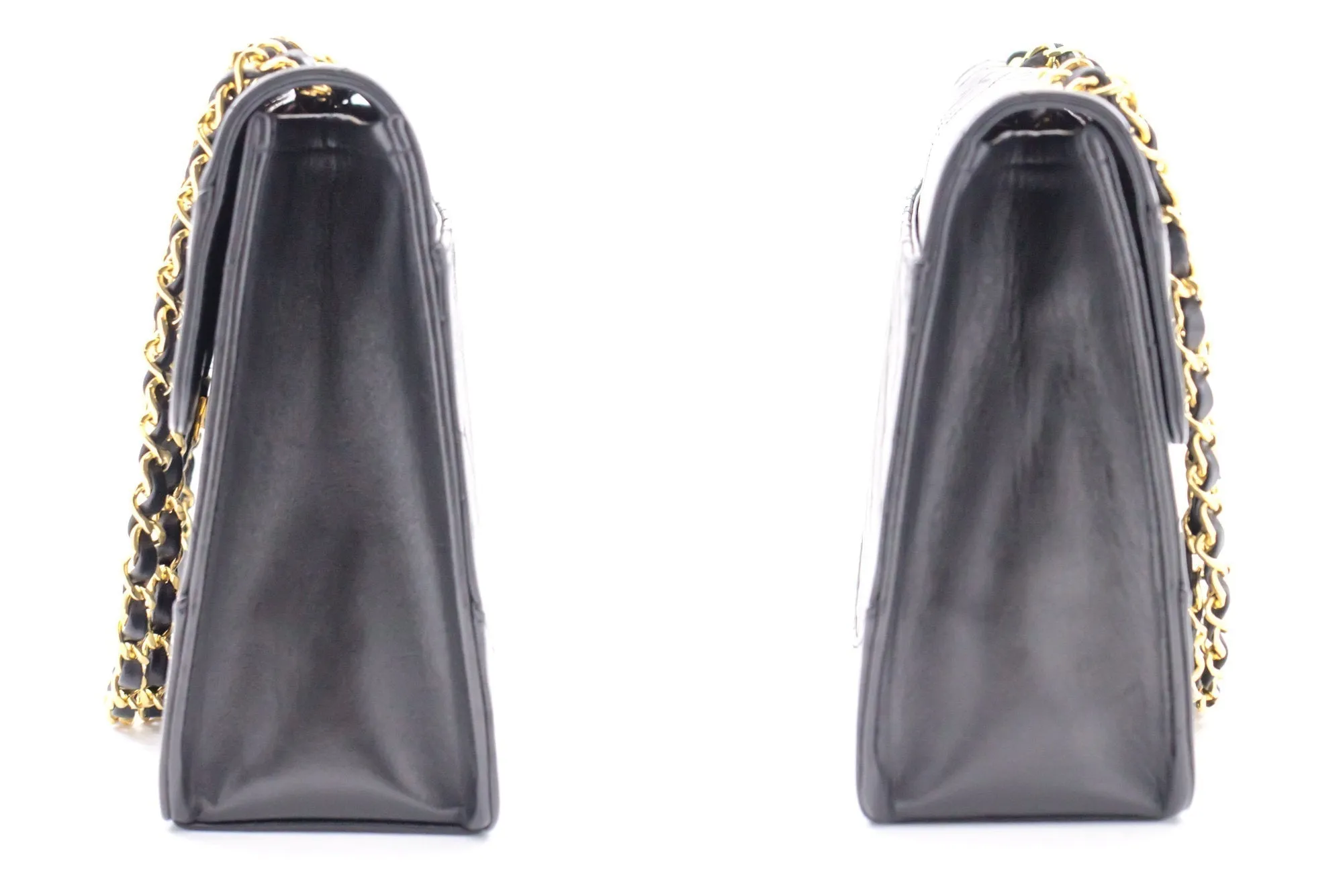 CHANEL Vintage Classic Chain Shoulder Bag Black Quilted Flap Lamb i93