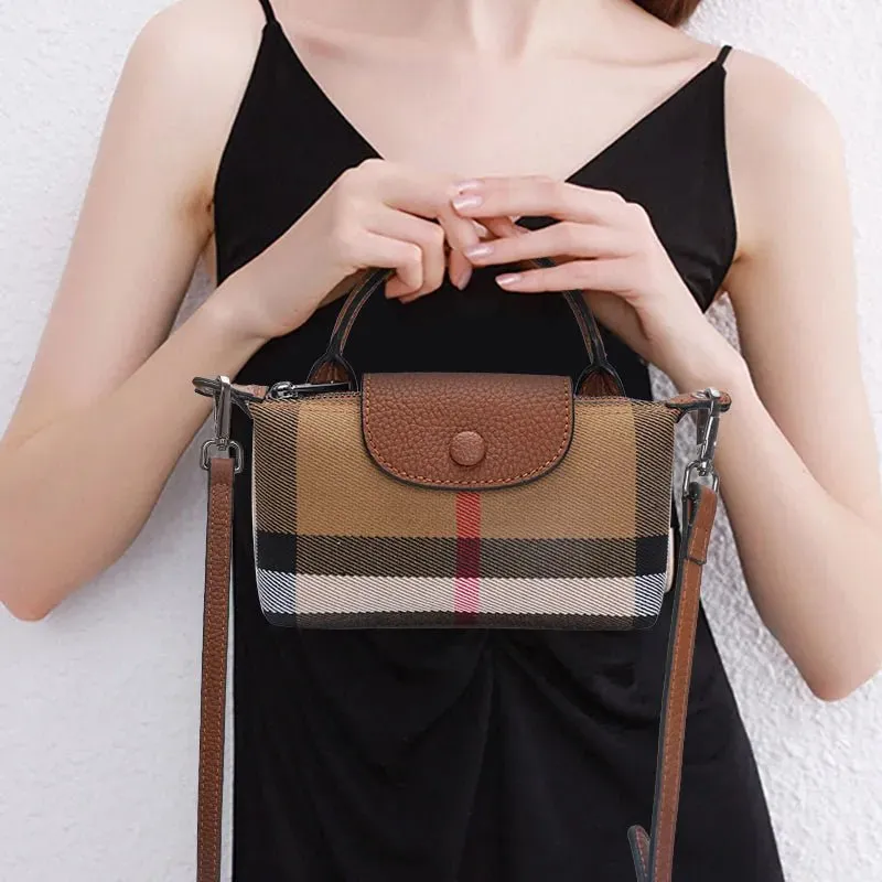 Chic Elegance: Fashion Genuine Leather Mini Crossbody Bag