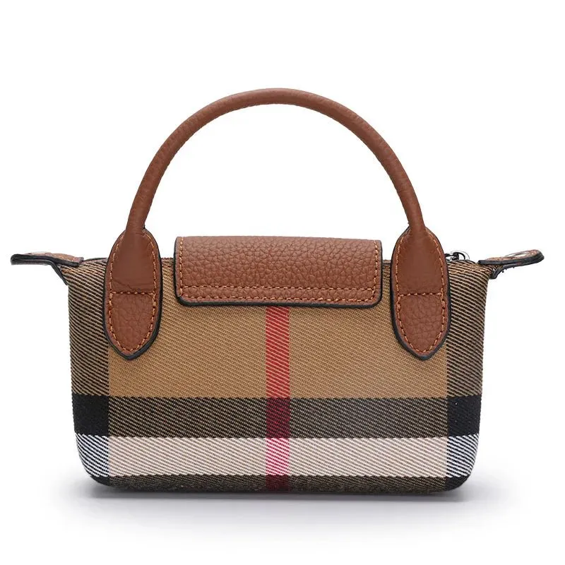 Chic Elegance: Fashion Genuine Leather Mini Crossbody Bag