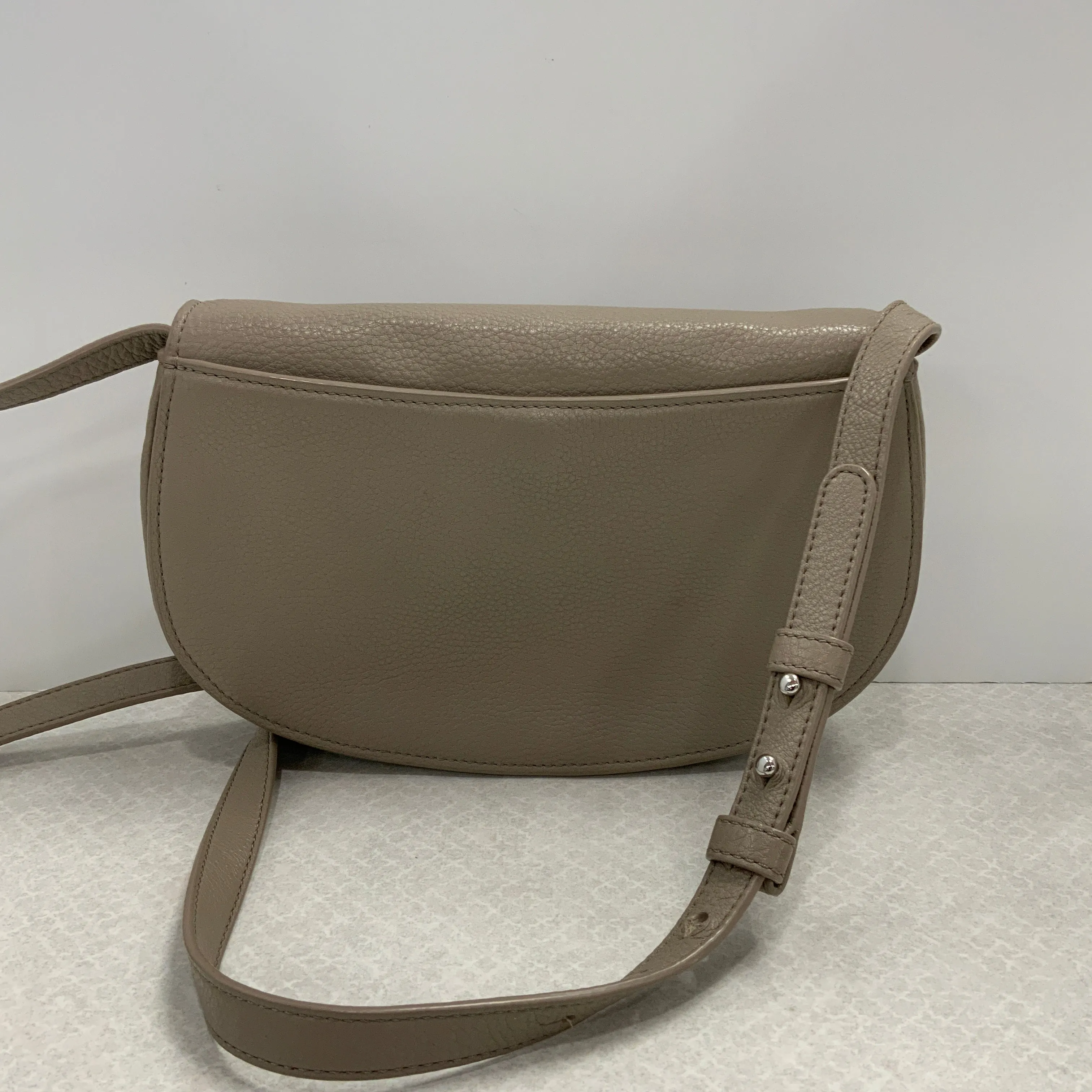 Crossbody Designer By Tory Burch In Taupe, Size:Medium