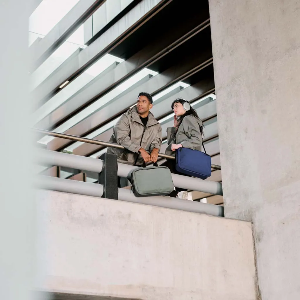 Elements Tech Brief Pro Backpacks Blue | Axoflux 600D