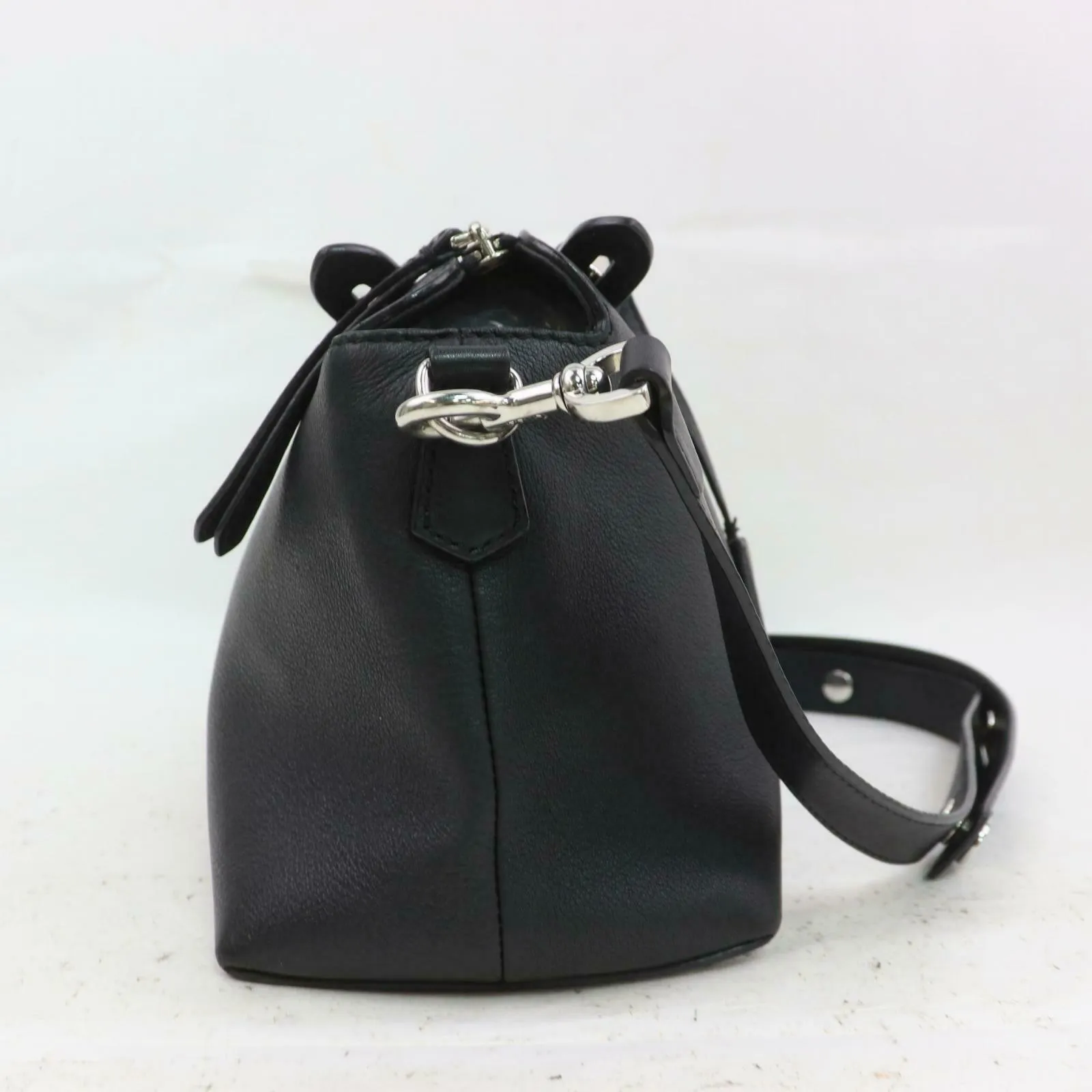 Fendi Shoulder Bag By The Way Black Leather (SHC1-15974)