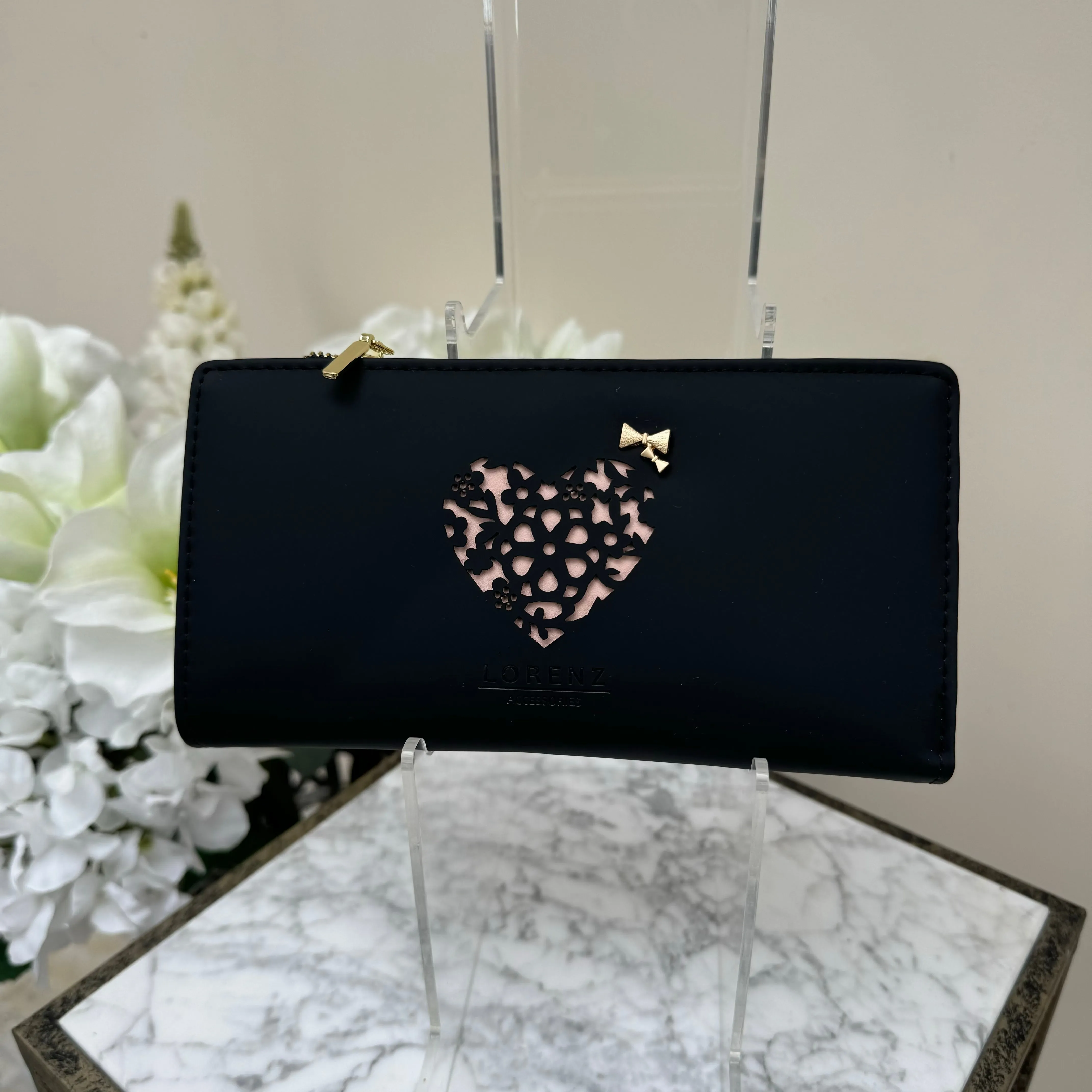 GHS 7235 Large Purse with Laser Cut Heart Front