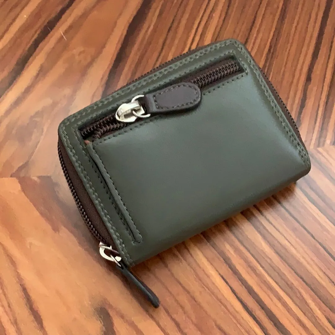Graffiti 7-119 Leather Credit Card Holder