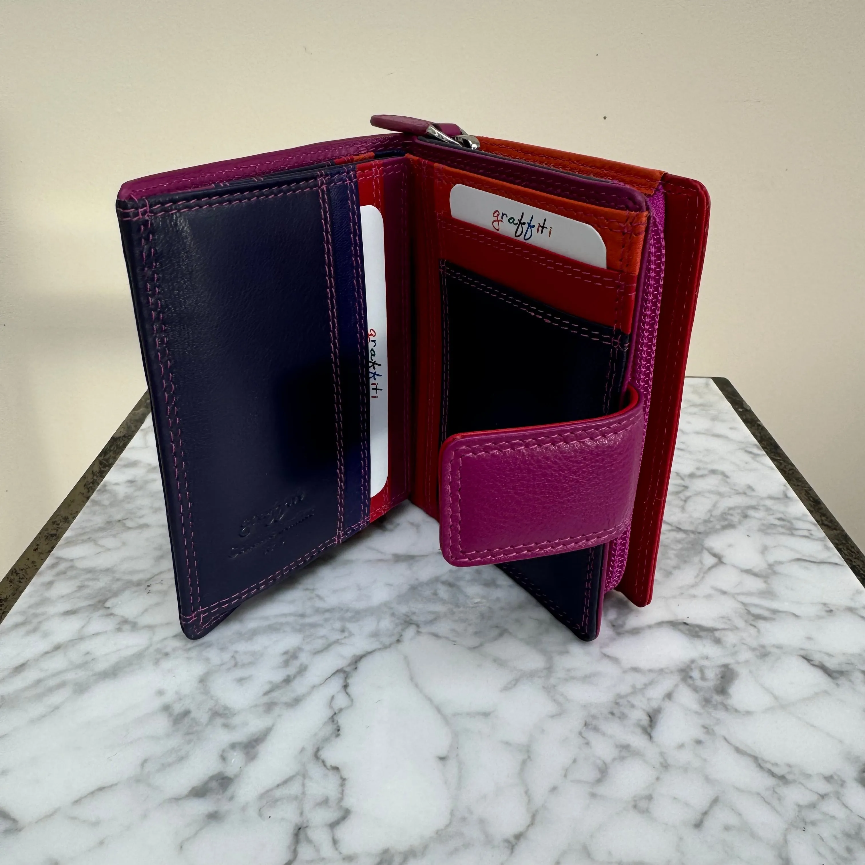 Graffiti GL7-142 Ladies wallet purse