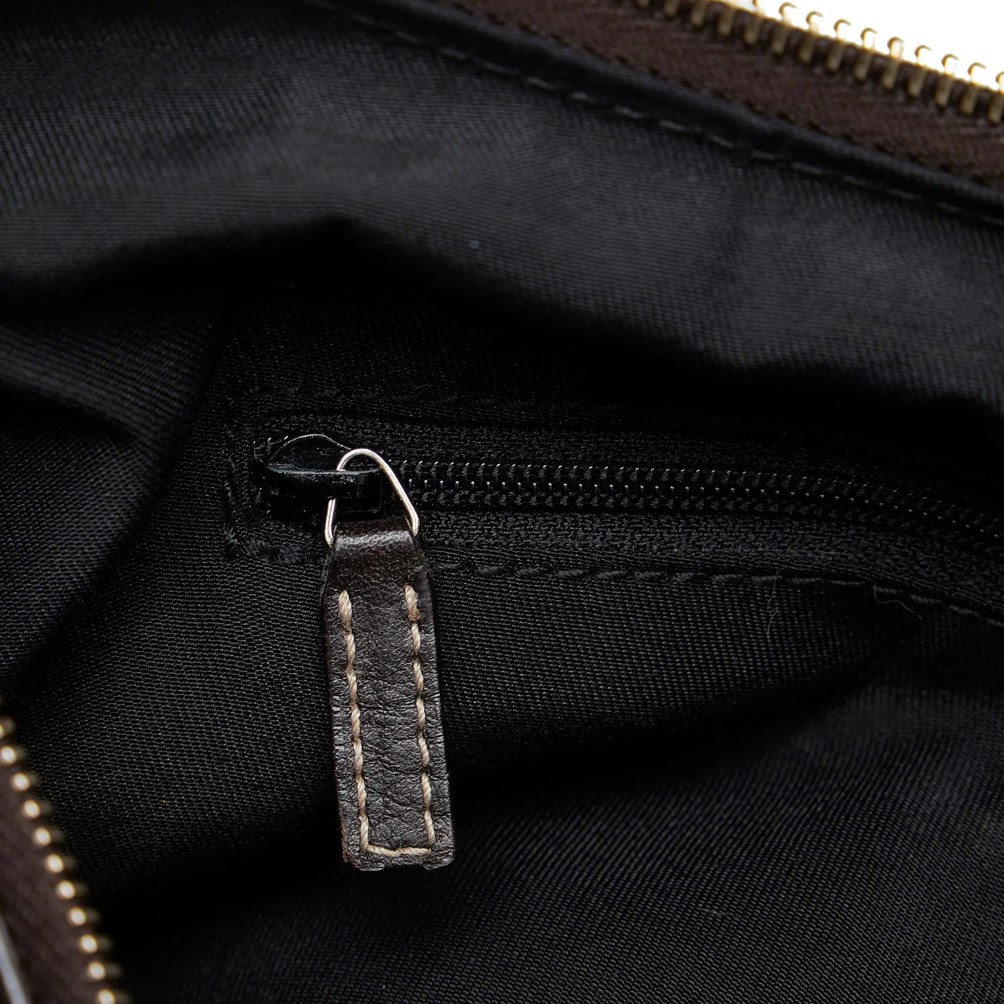Gucci Abbey Shoulder Bag (SHG-7tcVpz)