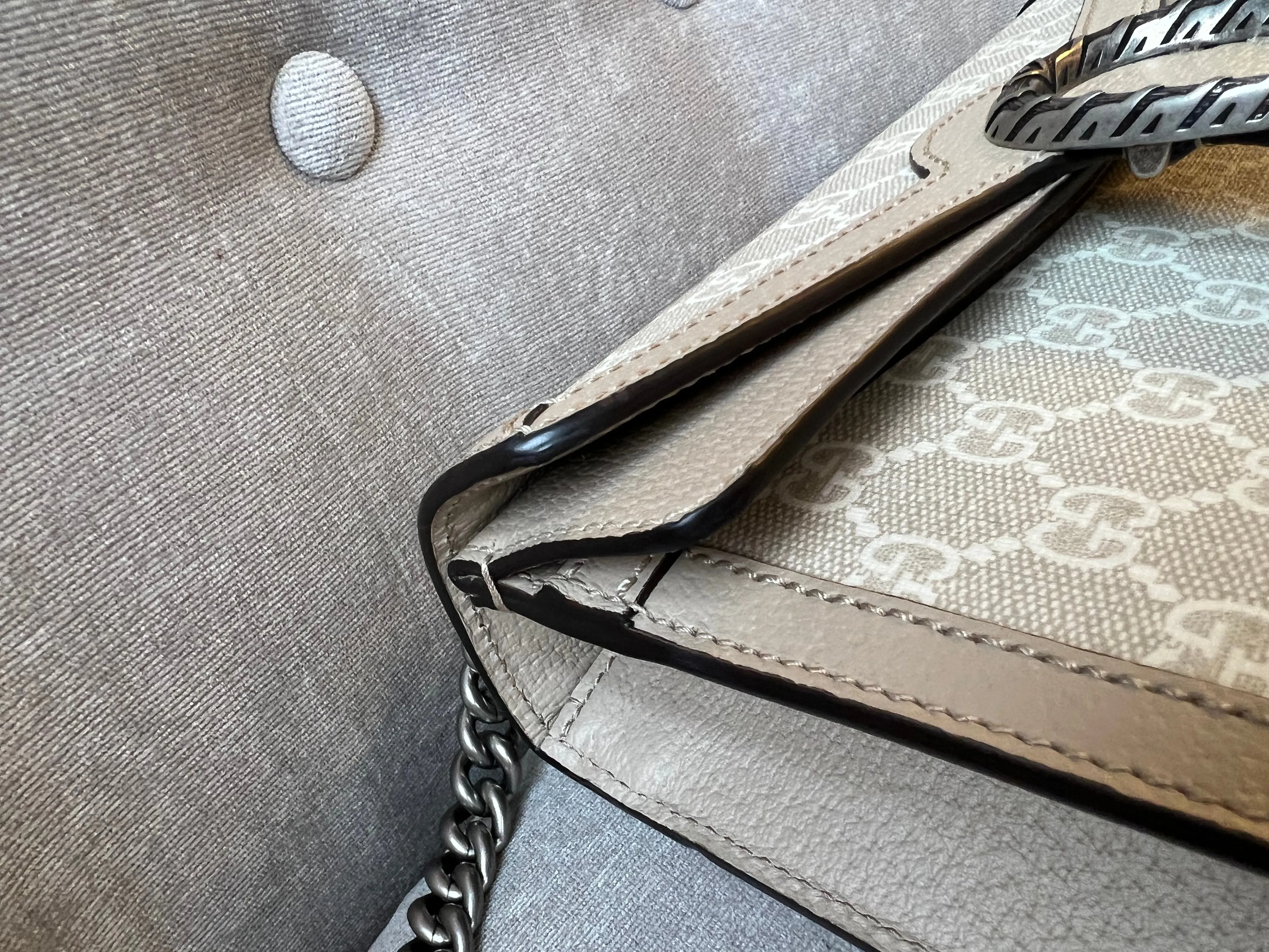 Gucci Dionysus GG Small Shoulder Bag in White and Beige Canvas (RRP 2,130)