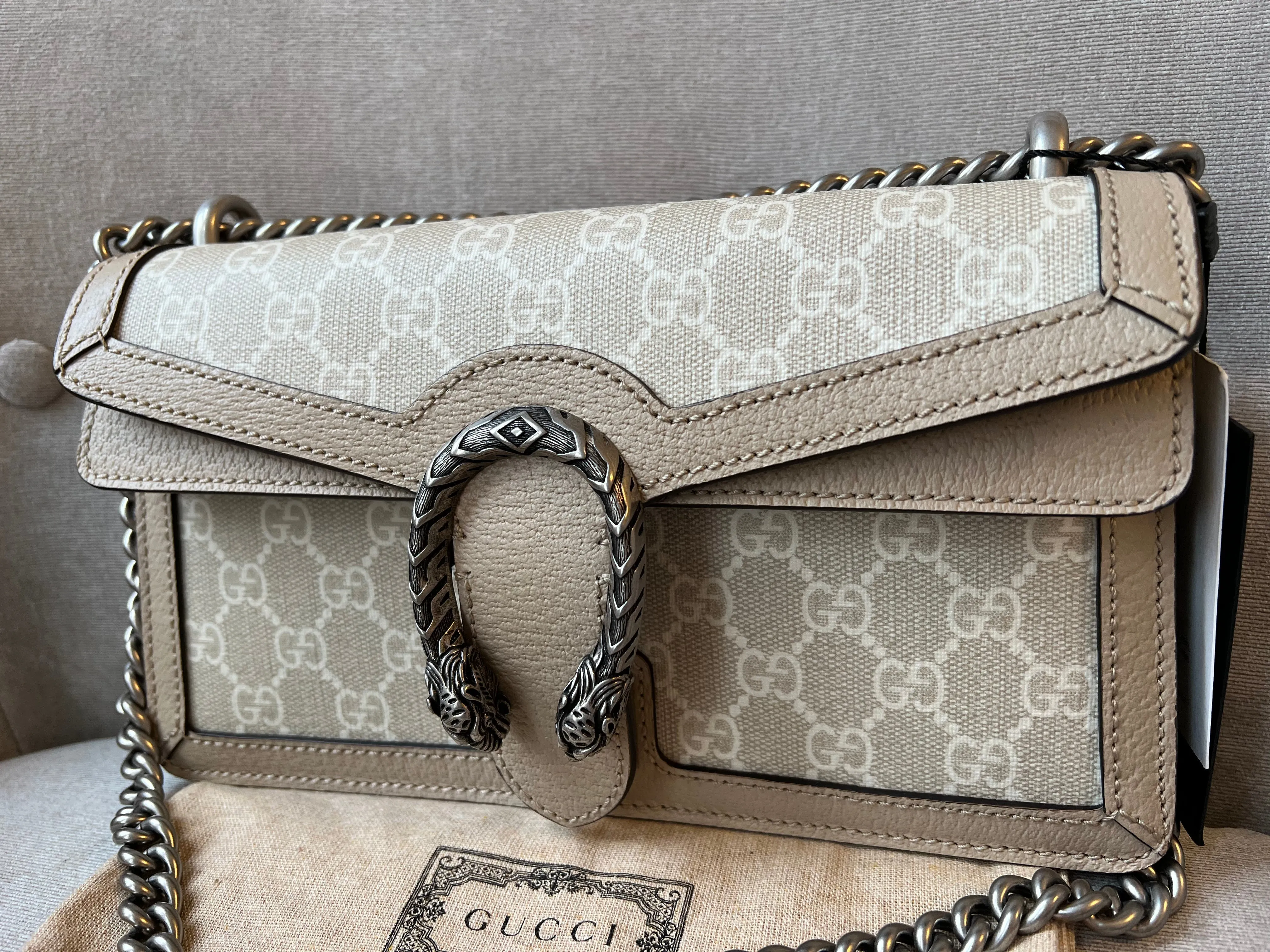 Gucci Dionysus GG Small Shoulder Bag in White and Beige Canvas (RRP 2,130)