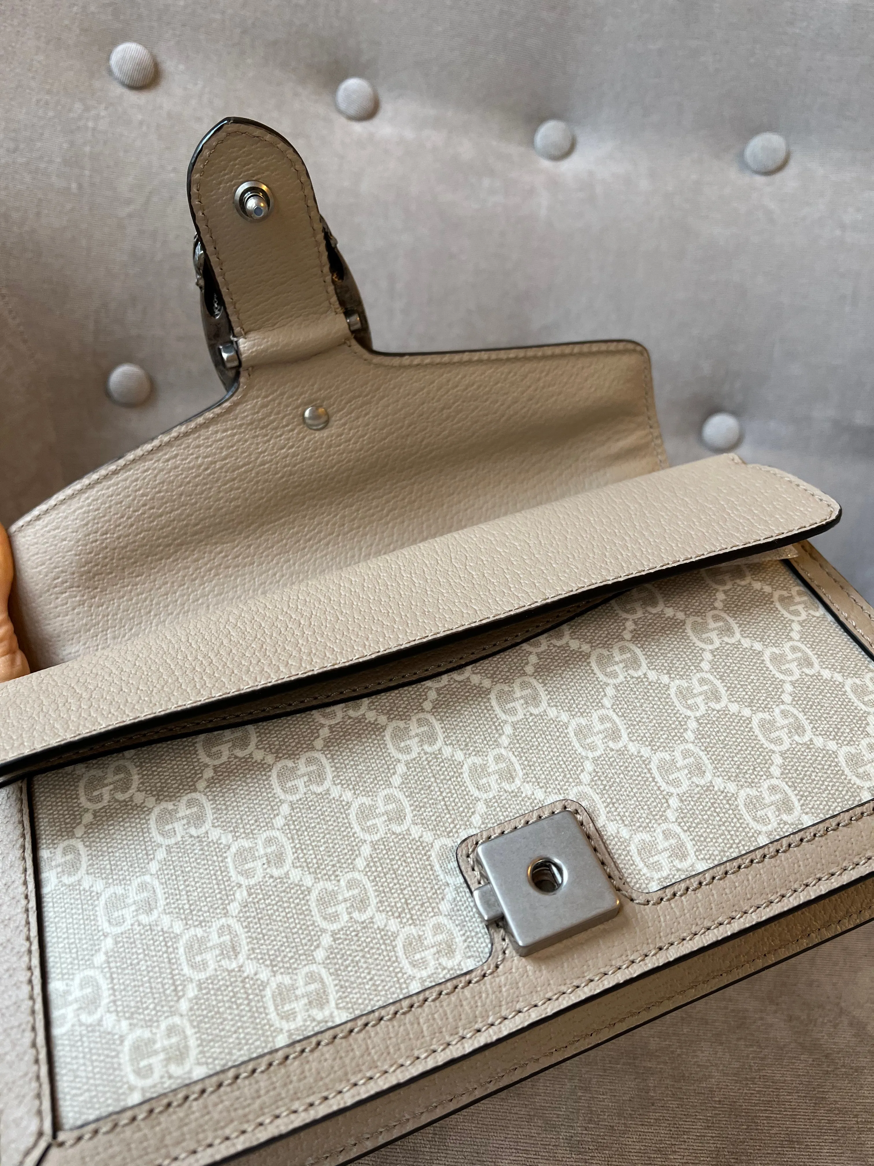 Gucci Dionysus GG Small Shoulder Bag in White and Beige Canvas (RRP 2,130)