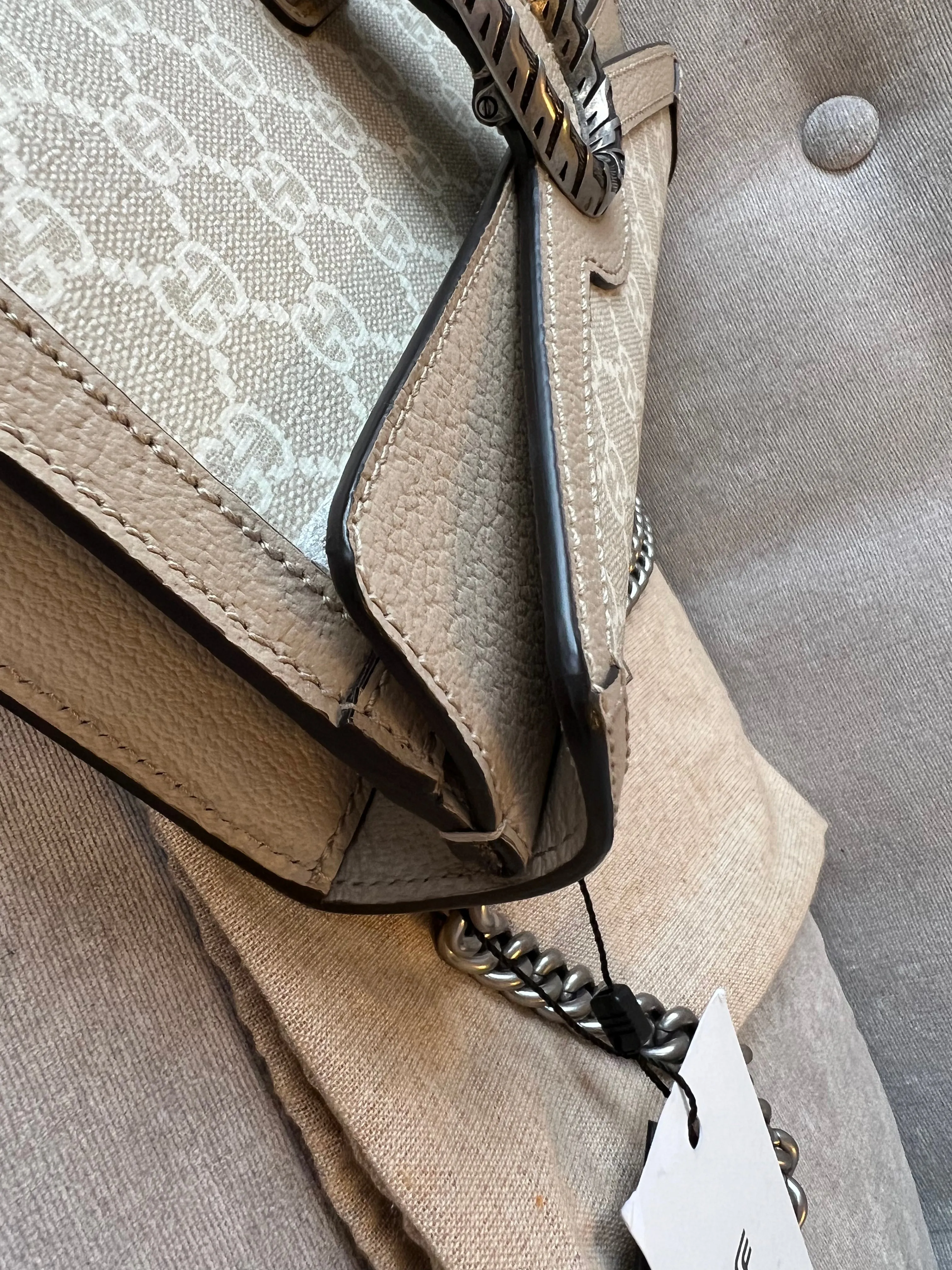 Gucci Dionysus GG Small Shoulder Bag in White and Beige Canvas (RRP 2,130)