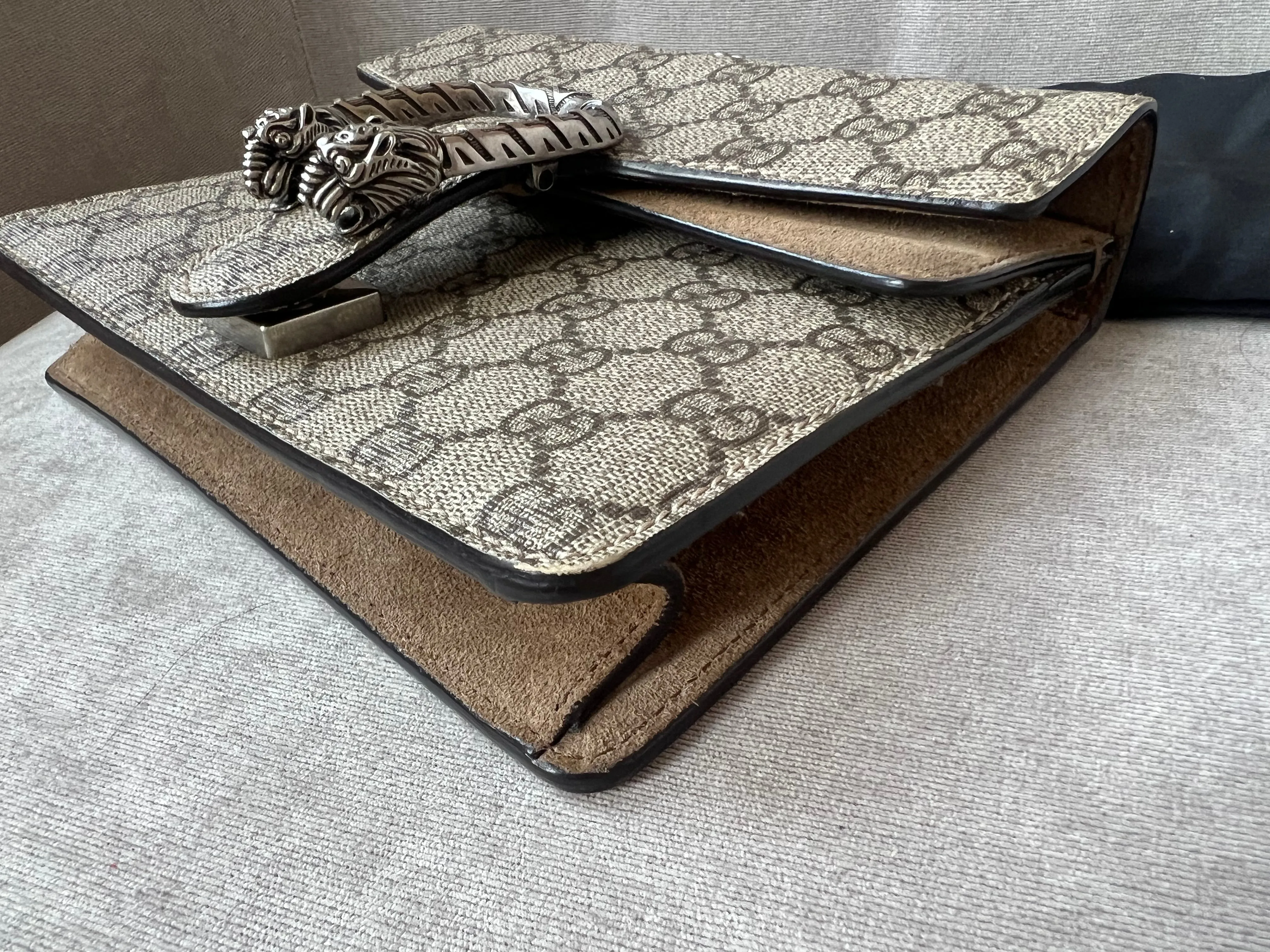 Gucci Dionysus GG Supreme Mini Shoulder Bag