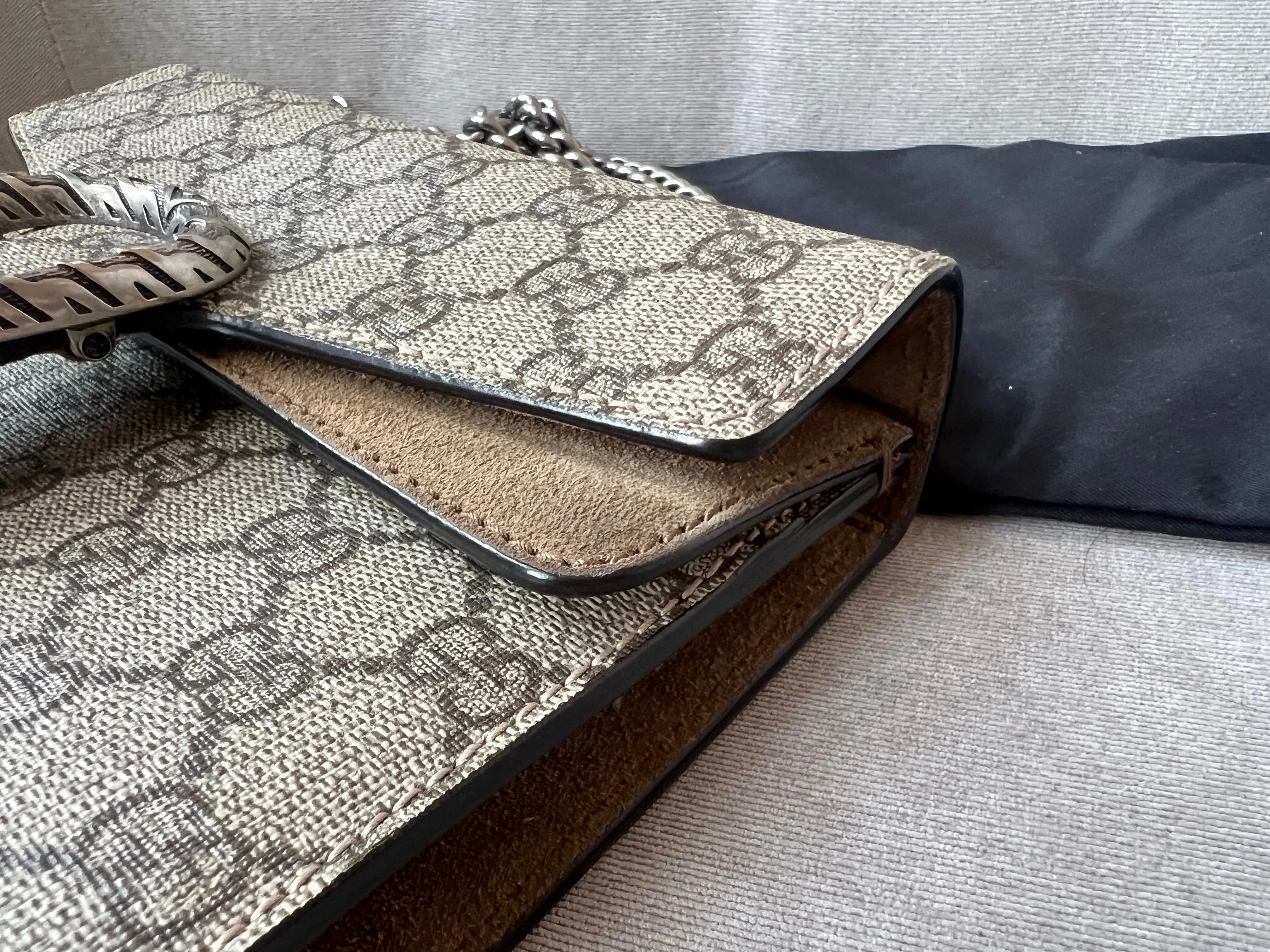 Gucci Dionysus GG Supreme Mini Shoulder Bag