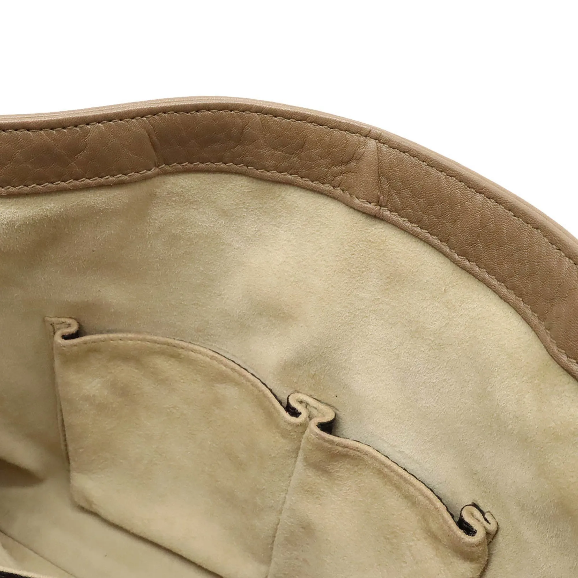 GUCCI Double G Detail Shoulder Bag Leather Mocha Beige 251809
