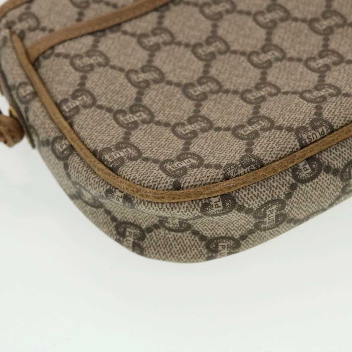 GUCCI GG Plus Canvas Shoulder Bag PVC Leather Beige  th3722