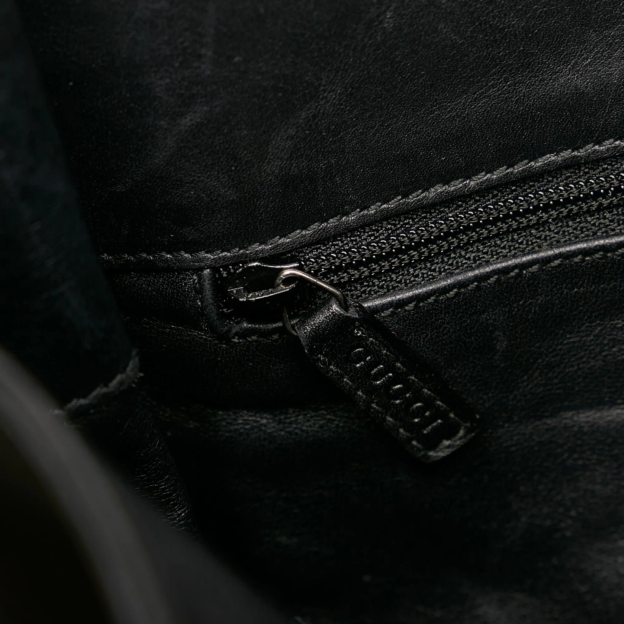 Gucci Leather Shoulder Bag