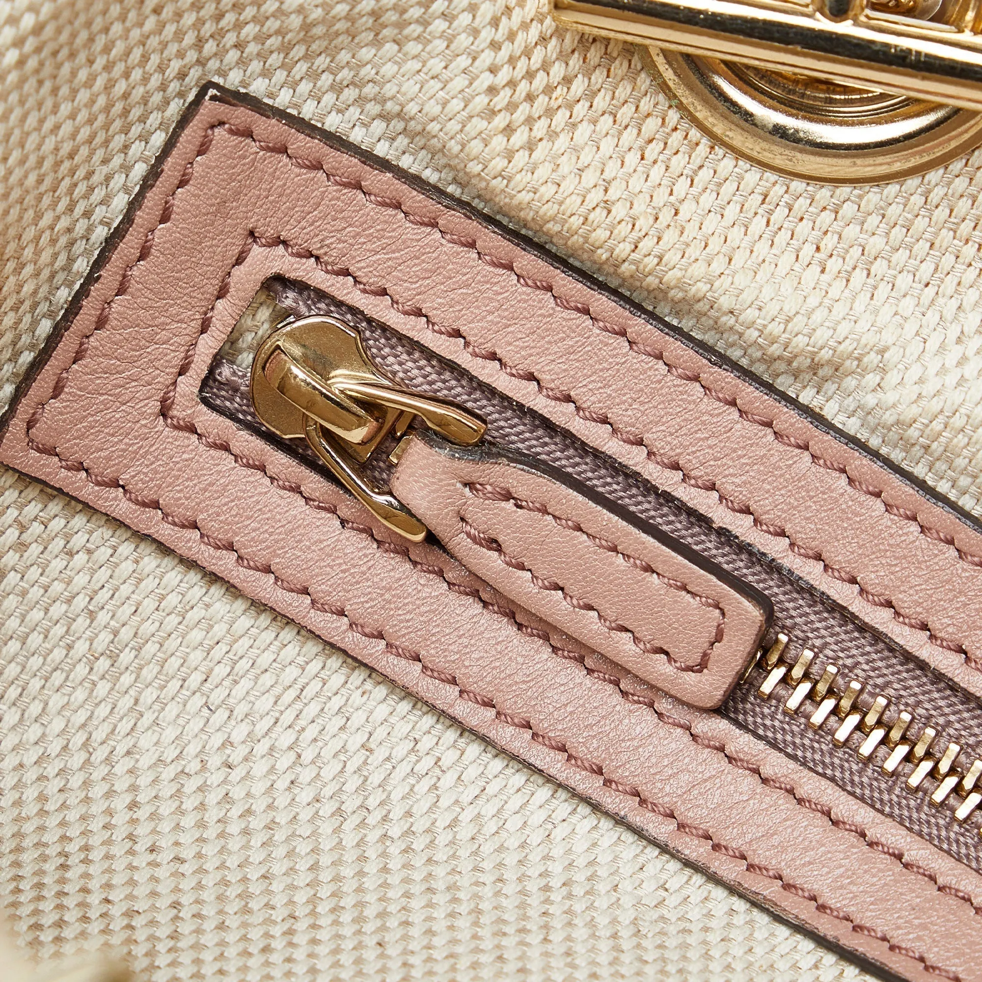 GUCCI Patent Soho Chain Shoulder Bag