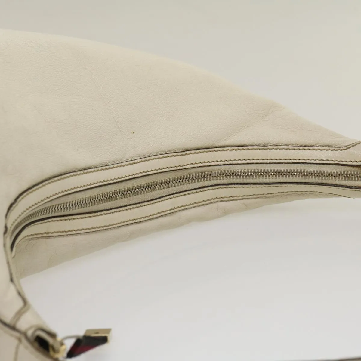 GUCCI Shoulder Bag Leather White  am2557g