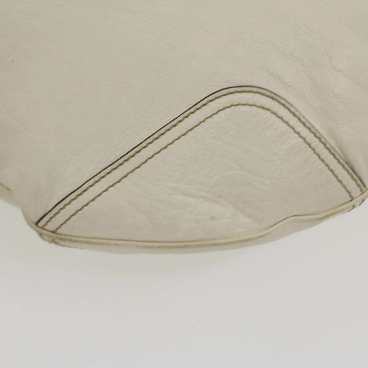 GUCCI Shoulder Bag Leather White  am2557g