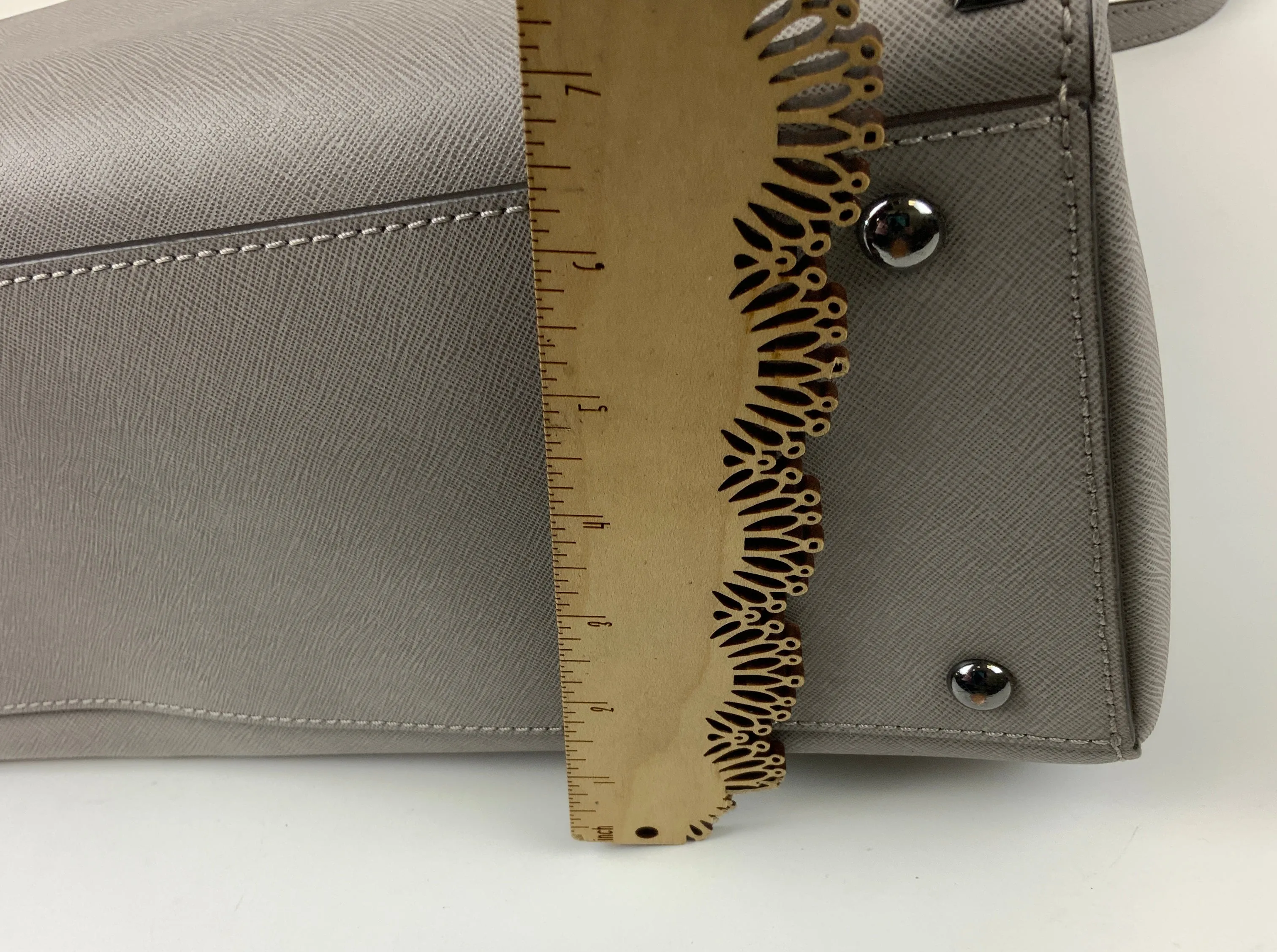 Handbag Designer By Michael Kors, Size: Large