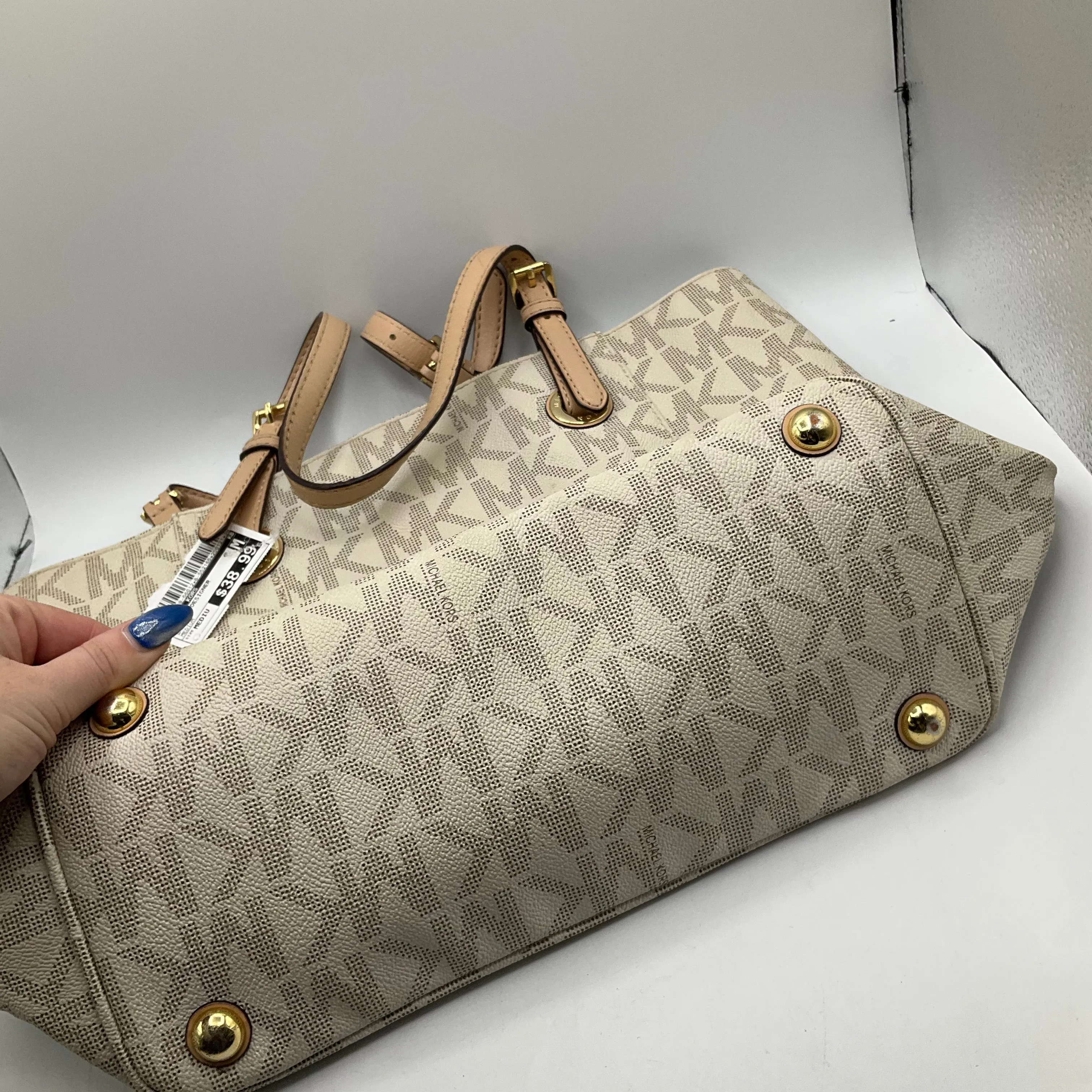 Handbag Designer By Michael Kors, Size: Medium