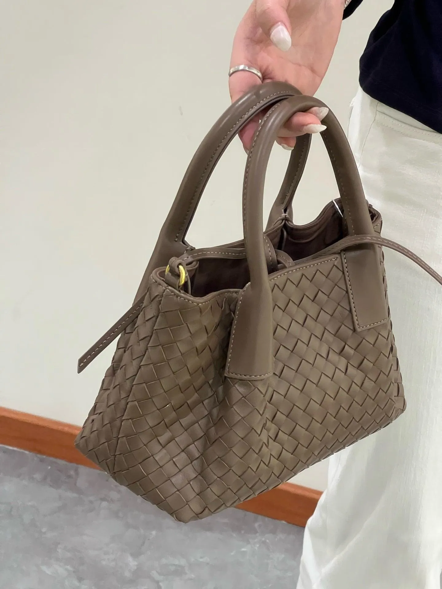 Handwoven Lambskin Leather Shoulder Bag for Women | Luxury Designer Handbag with Top Handles & Crossbody Strap