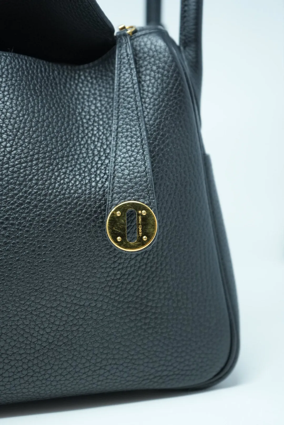 Hermes 2018 Lindy30 Togo Shoulder Bag Black