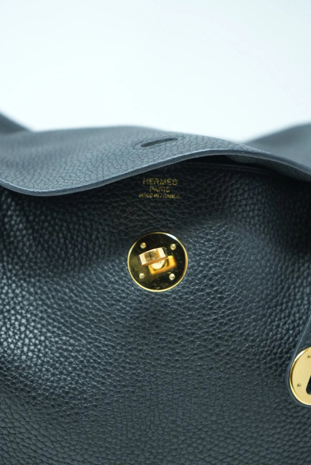 Hermes 2018 Lindy30 Togo Shoulder Bag Black