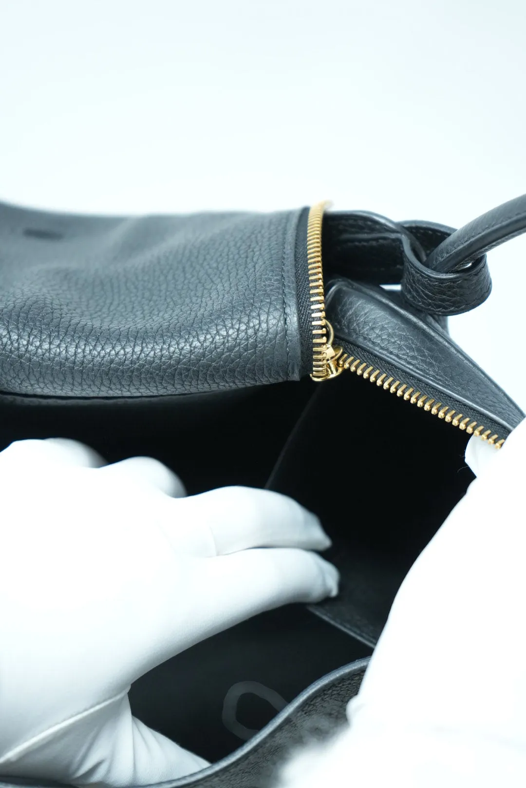 Hermes 2018 Lindy30 Togo Shoulder Bag Black
