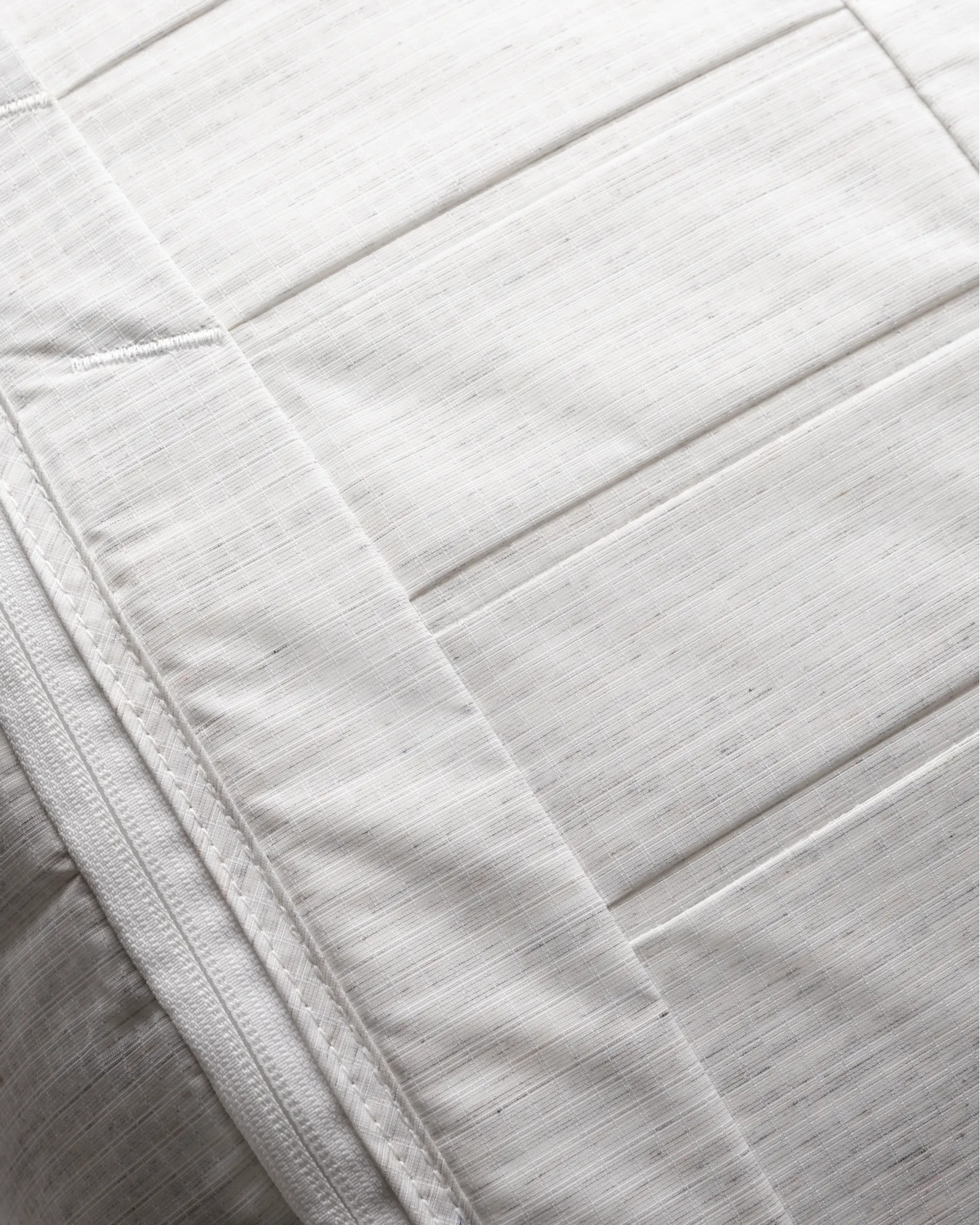 Hugger Backpack 30L Clean Slate