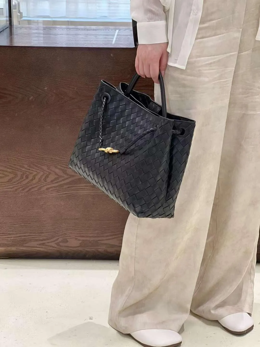 Lambskin Leather Knotted Intrecciato Shoulder Bag | Woven Handbag With Metal Buckle, Daily Fashion Designer Bag, Woven Shoulder Purse