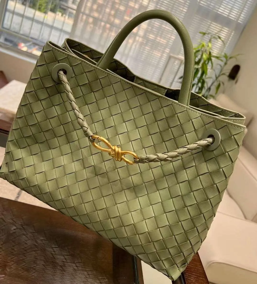 Lambskin Leather Knotted Intrecciato Shoulder Bag | Woven Handbag With Metal Buckle, Daily Fashion Designer Bag, Woven Shoulder Purse