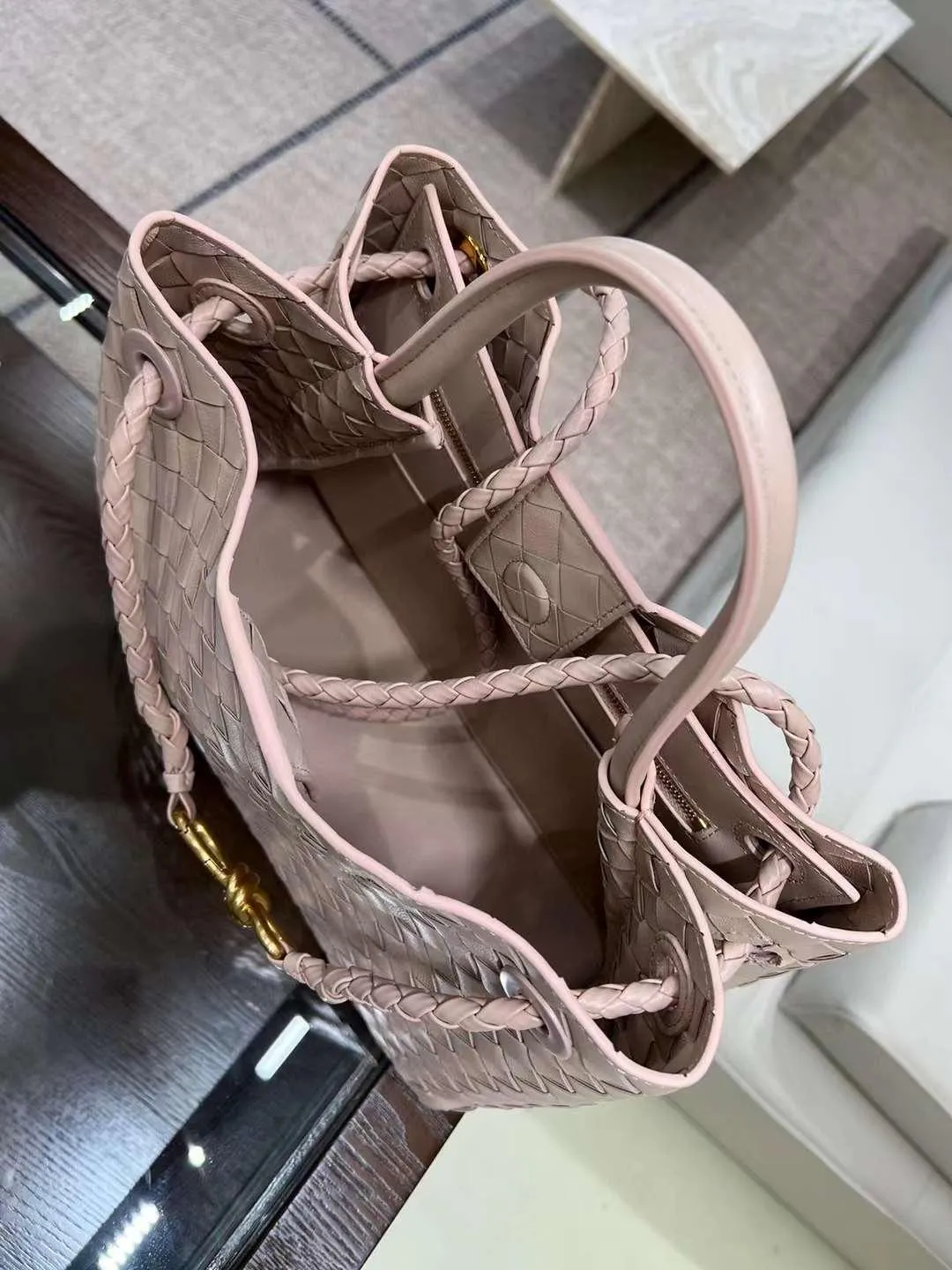 Lambskin Leather Knotted Intrecciato Shoulder Bag | Woven Handbag With Metal Buckle, Daily Fashion Designer Bag, Woven Shoulder Purse