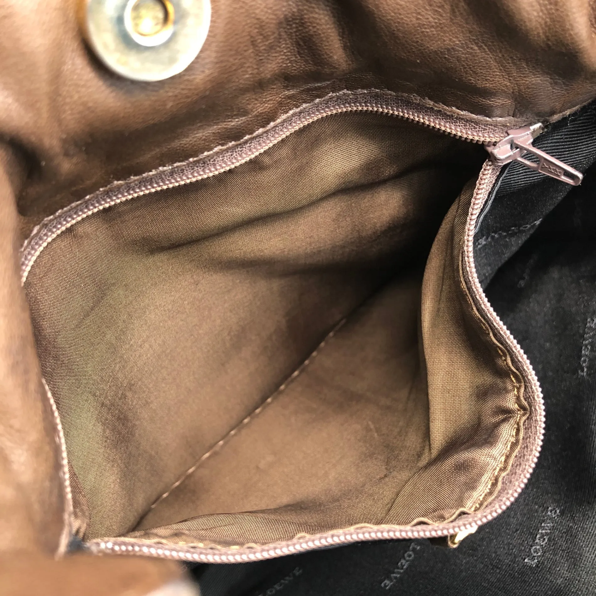 LOEWE Anagram Drawstring Shoulder bag Brown Vintage kki5m4