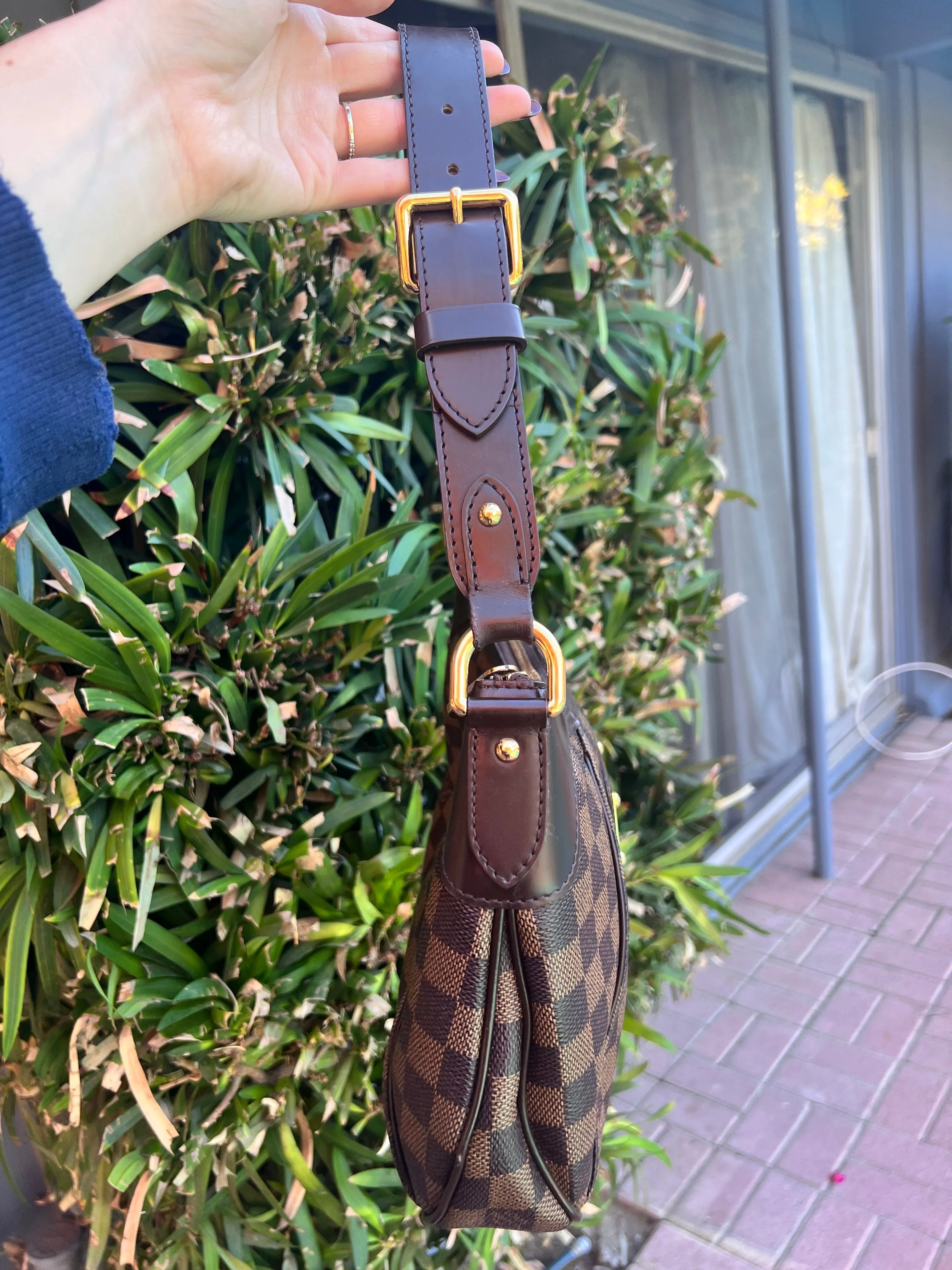Louis Vuitton Damier Ebene Thames PM shoulder bag