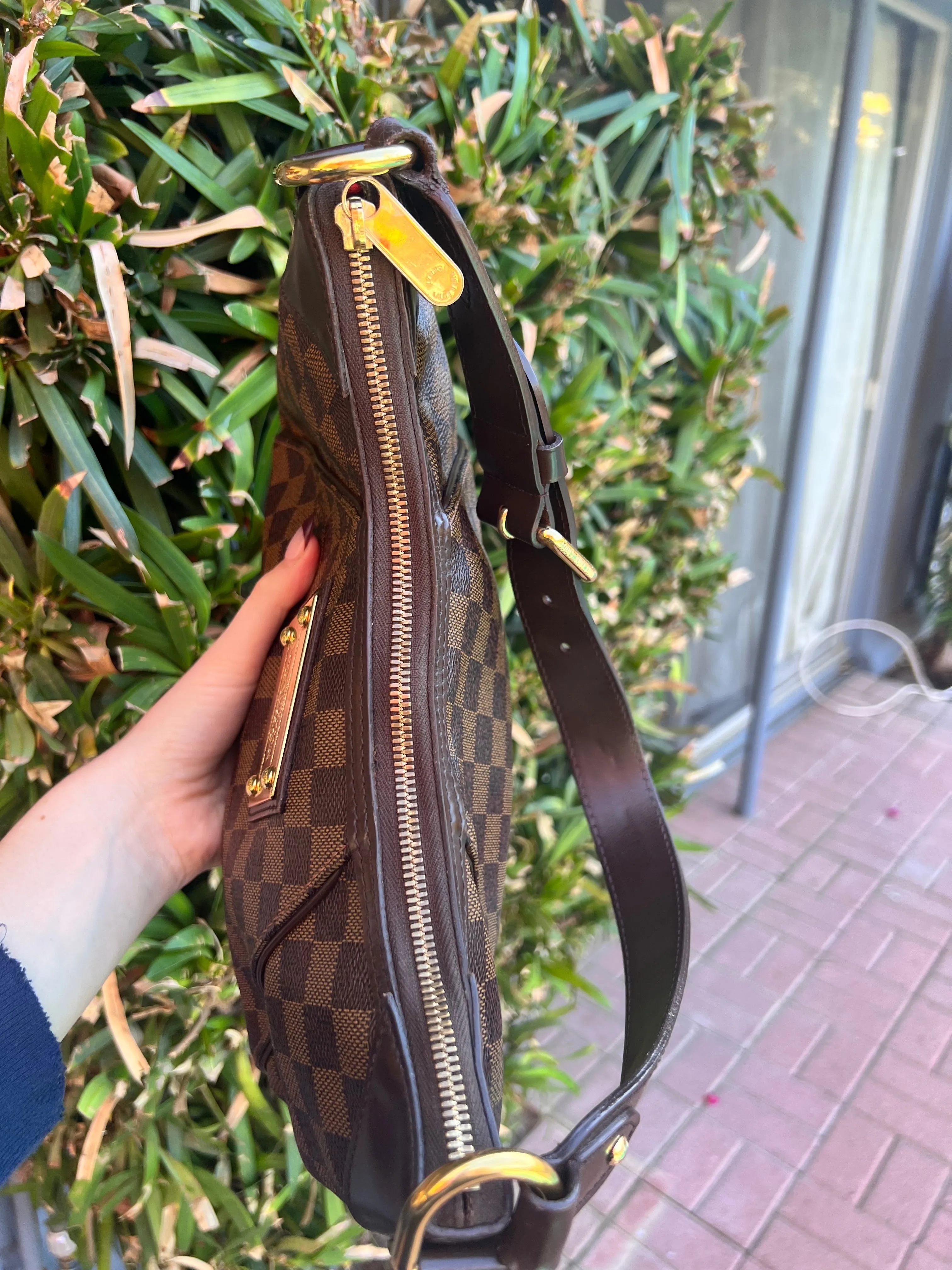 Louis Vuitton Damier Ebene Thames PM shoulder bag