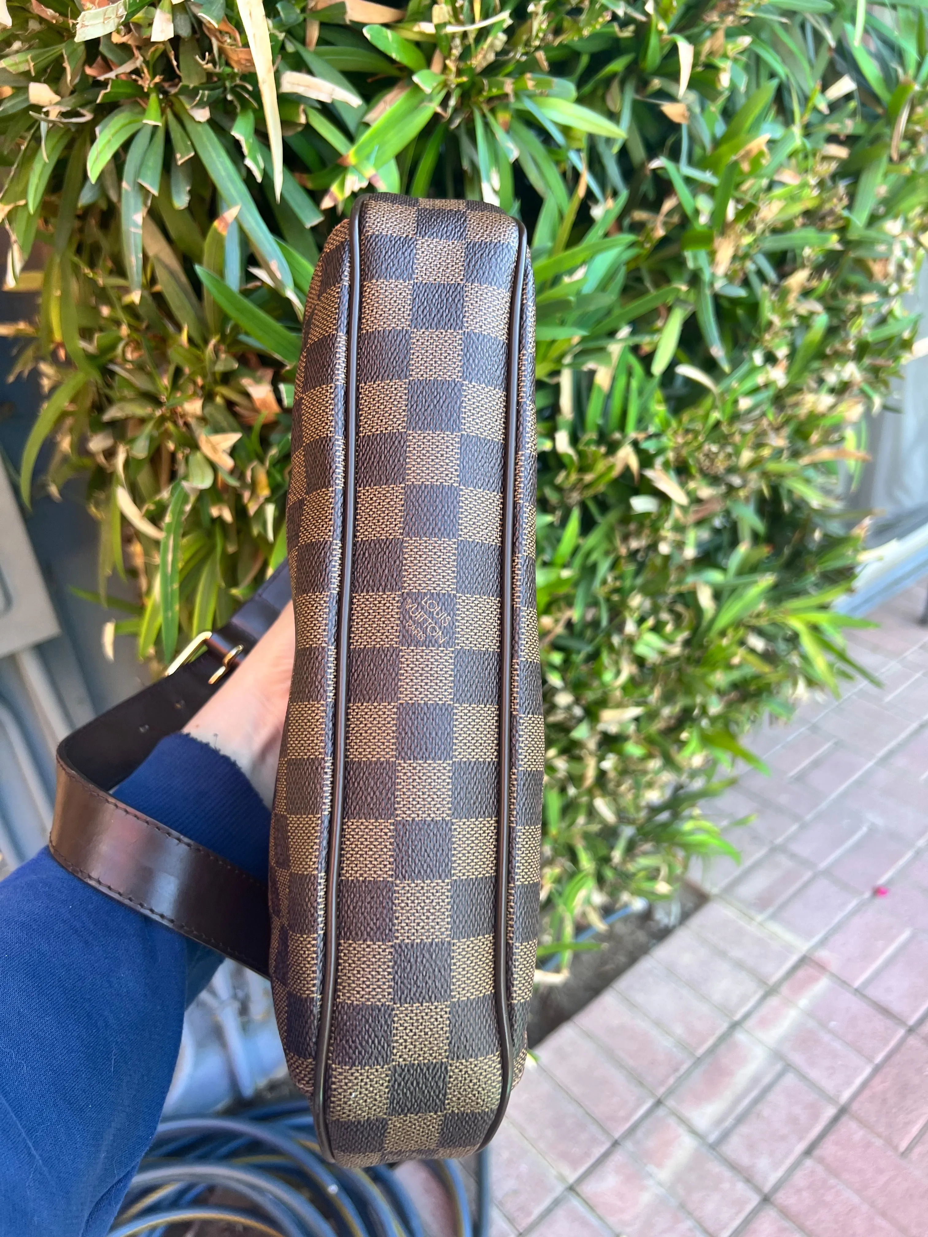 Louis Vuitton Damier Ebene Thames PM shoulder bag